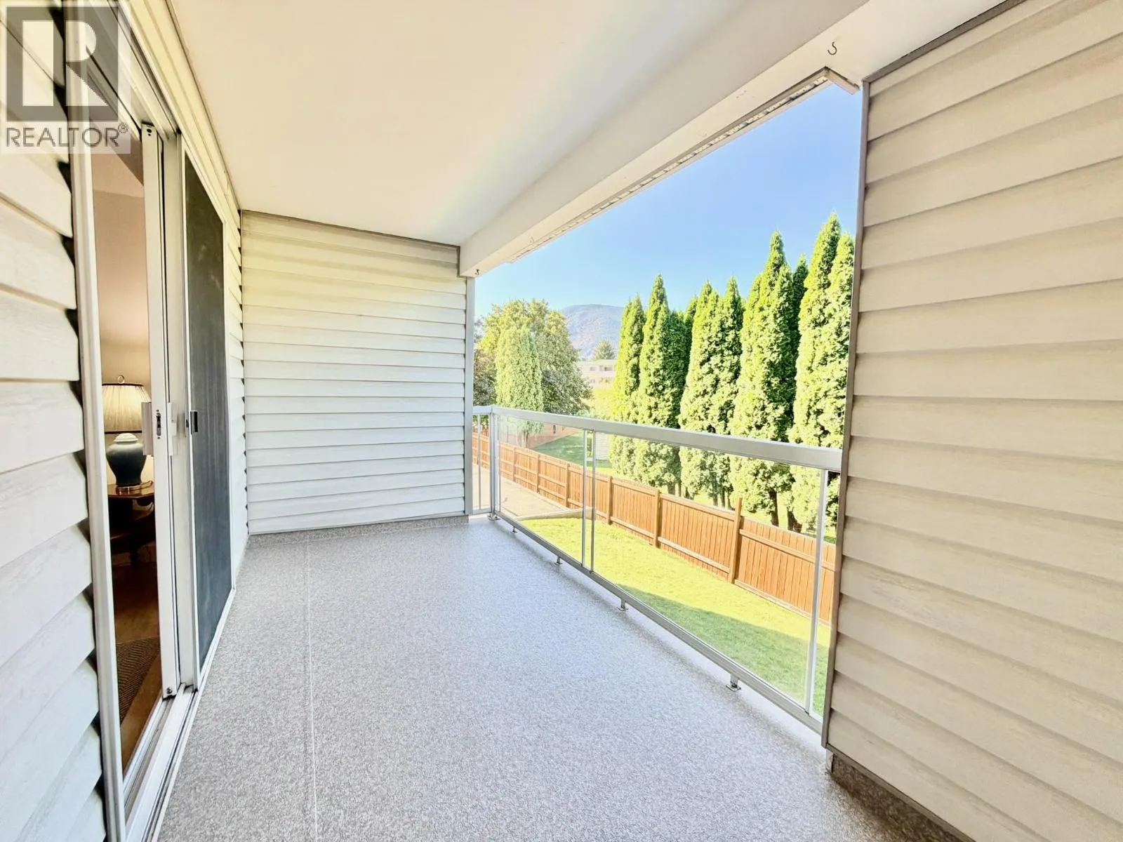 298 YORKTON Avenue Unit# 109