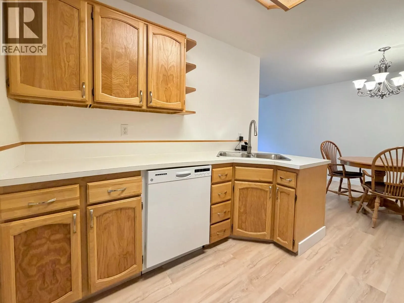 298 YORKTON Avenue Unit# 109