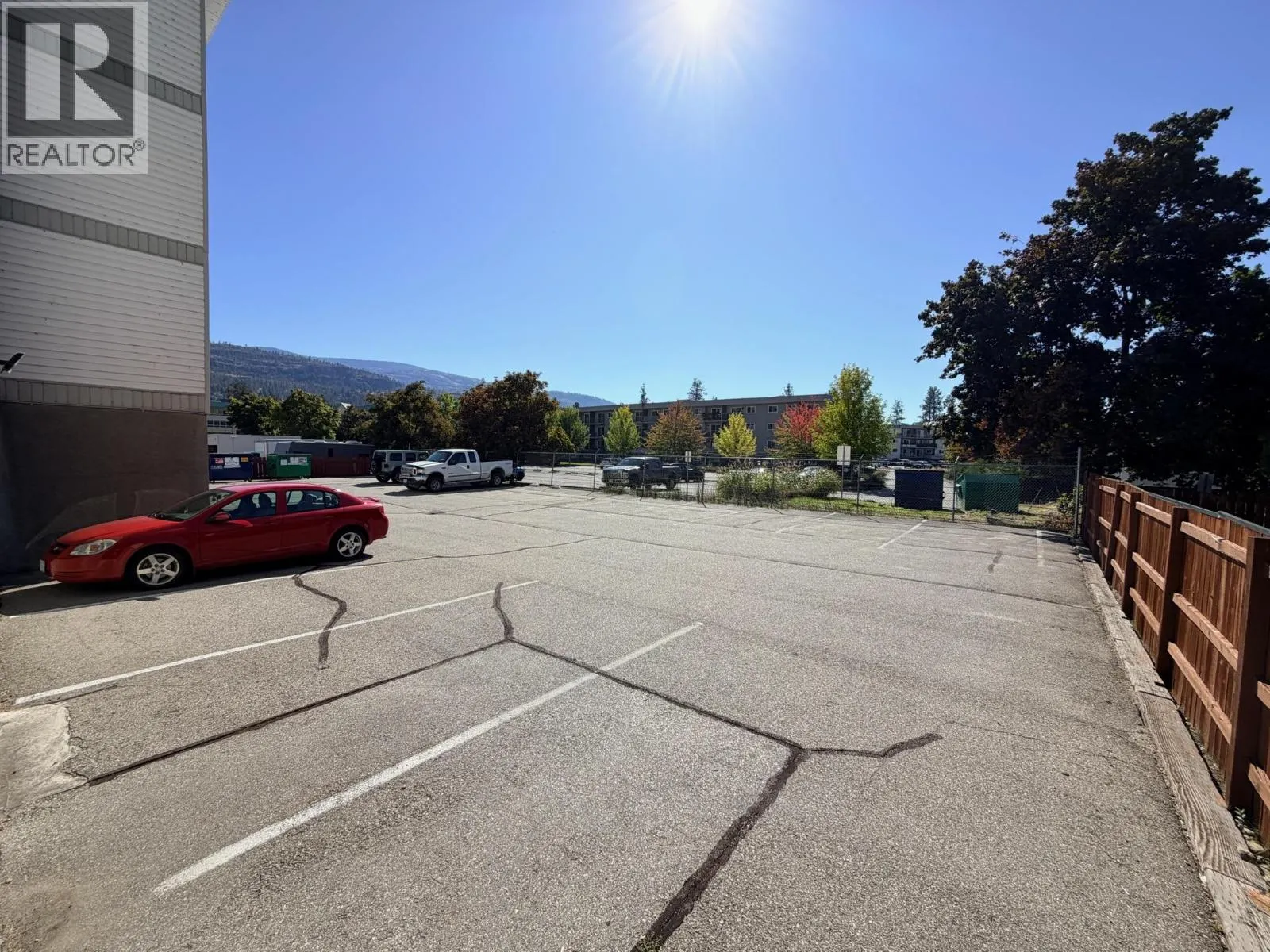 298 YORKTON Avenue Unit# 109