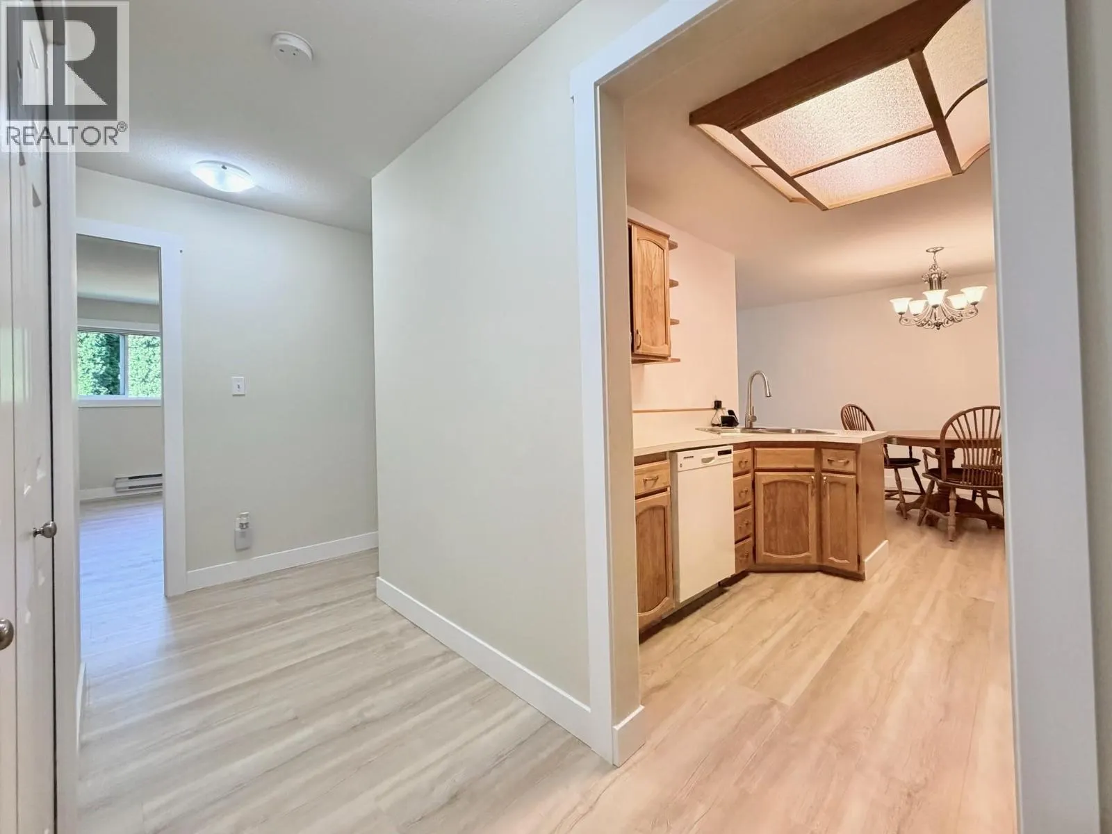 298 YORKTON Avenue Unit# 109