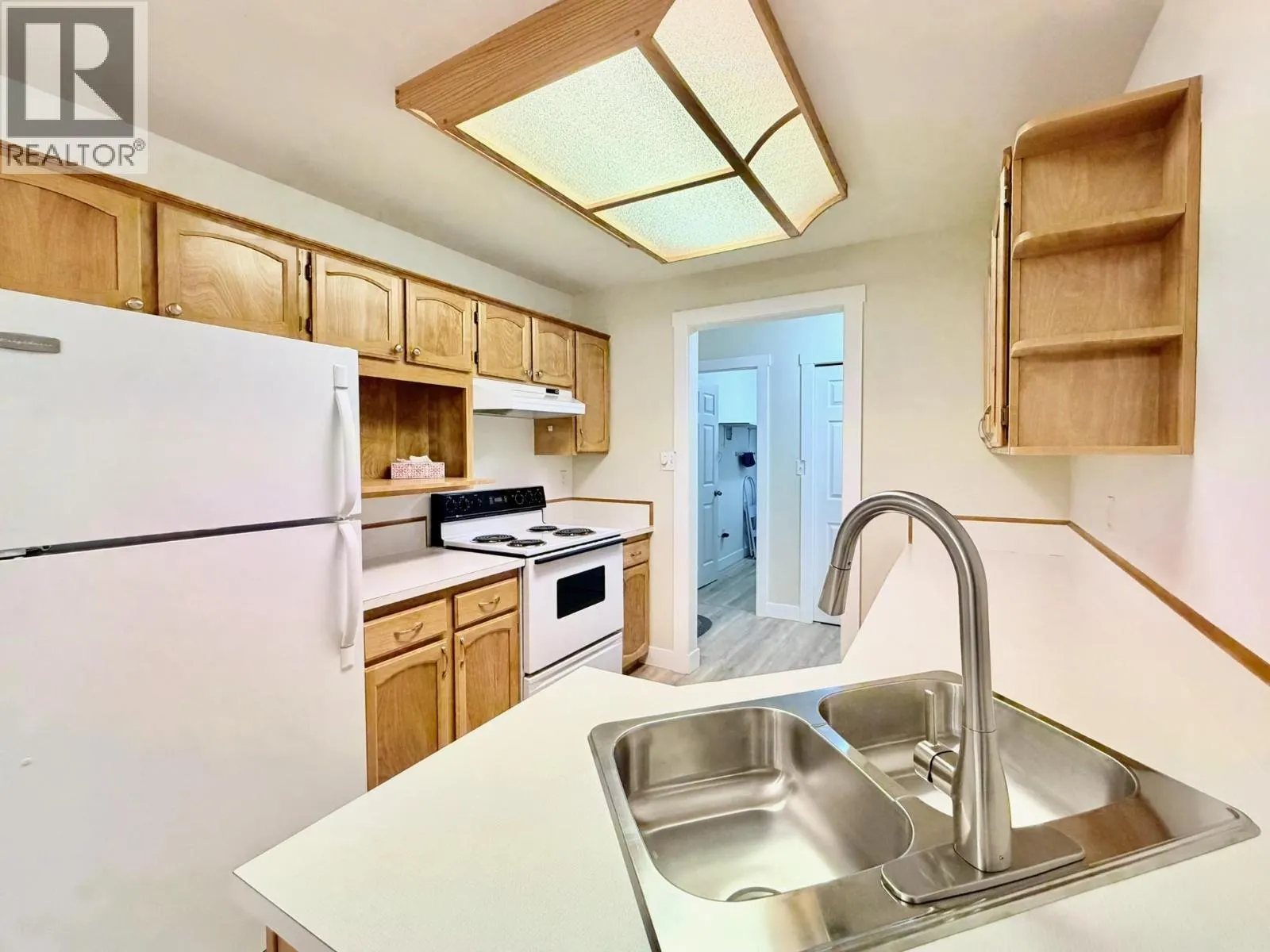298 YORKTON Avenue Unit# 109