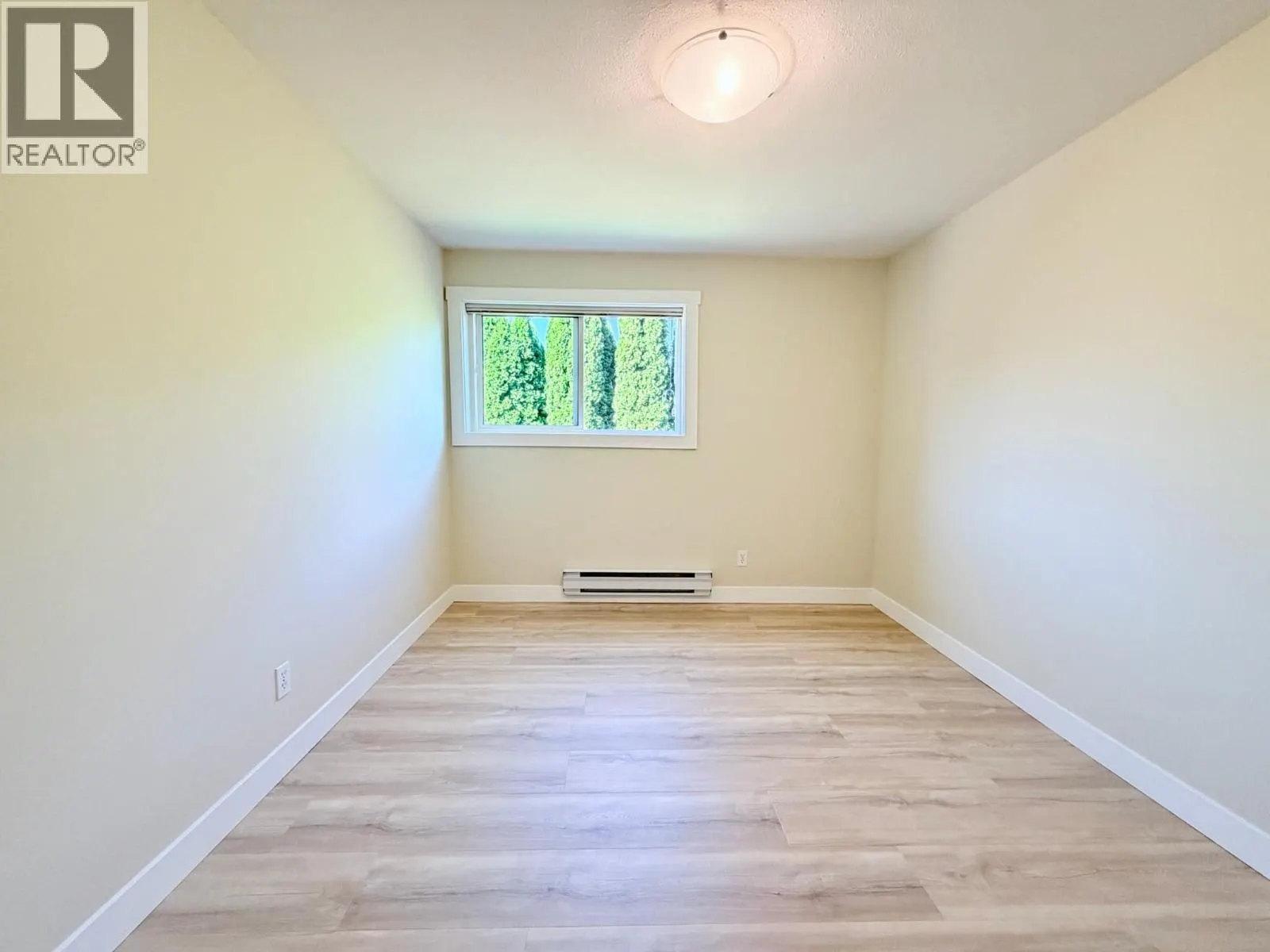 298 YORKTON Avenue Unit# 109