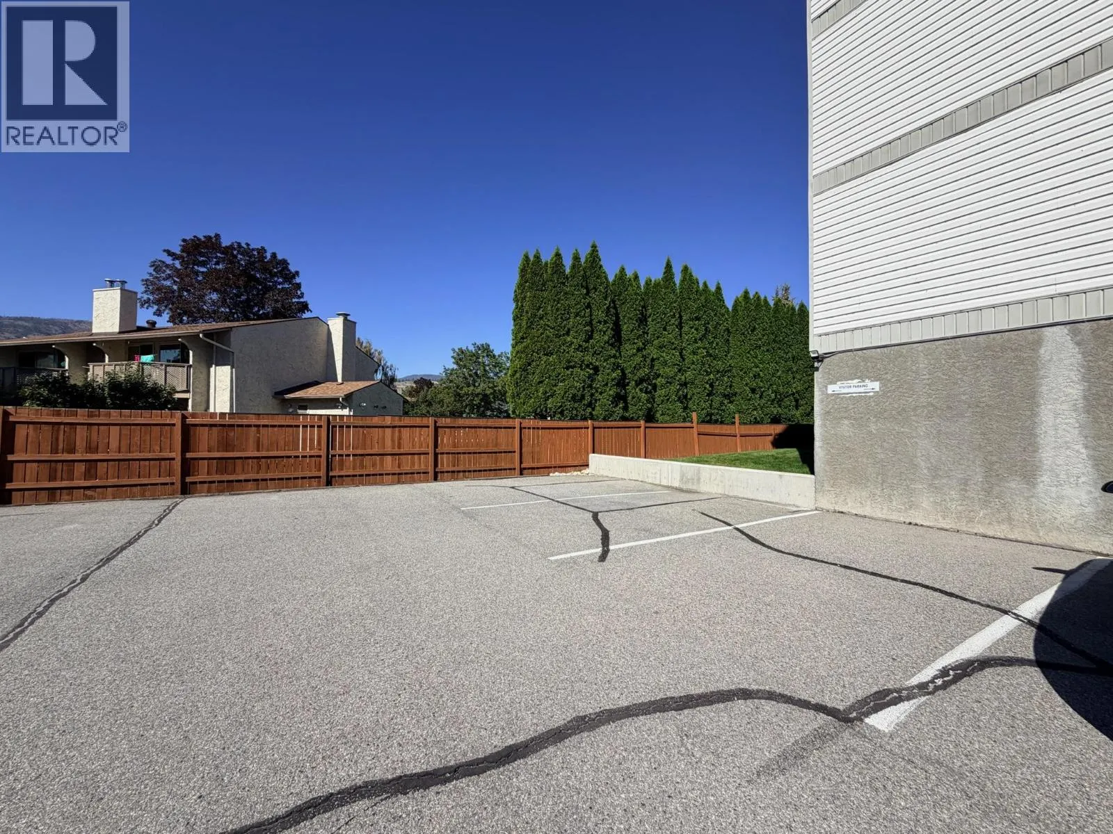 298 YORKTON Avenue Unit# 109