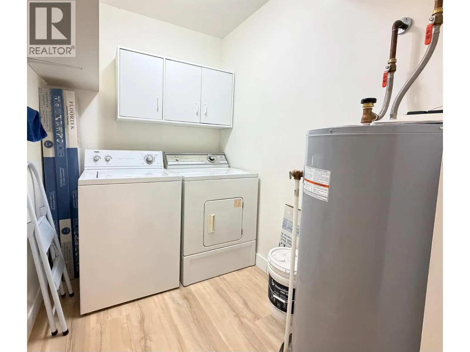 298 YORKTON Avenue Unit# 109