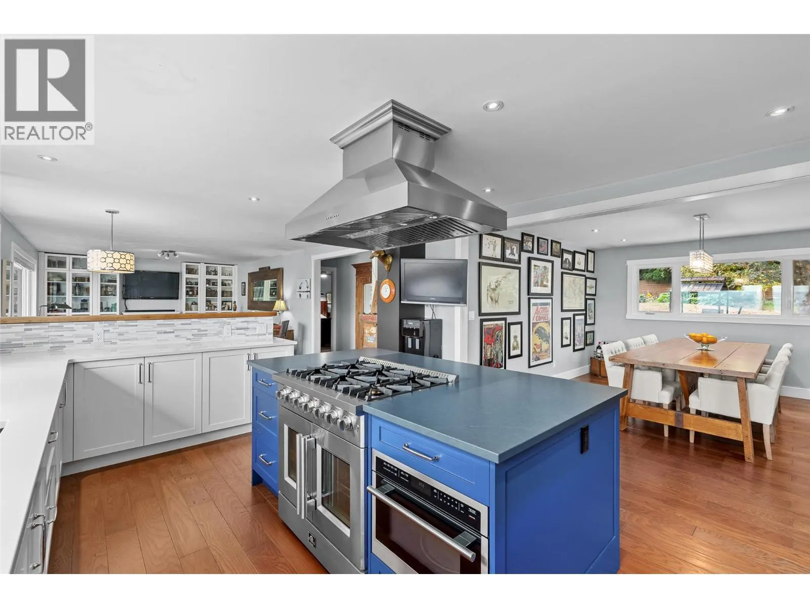2350 Thacker Drive