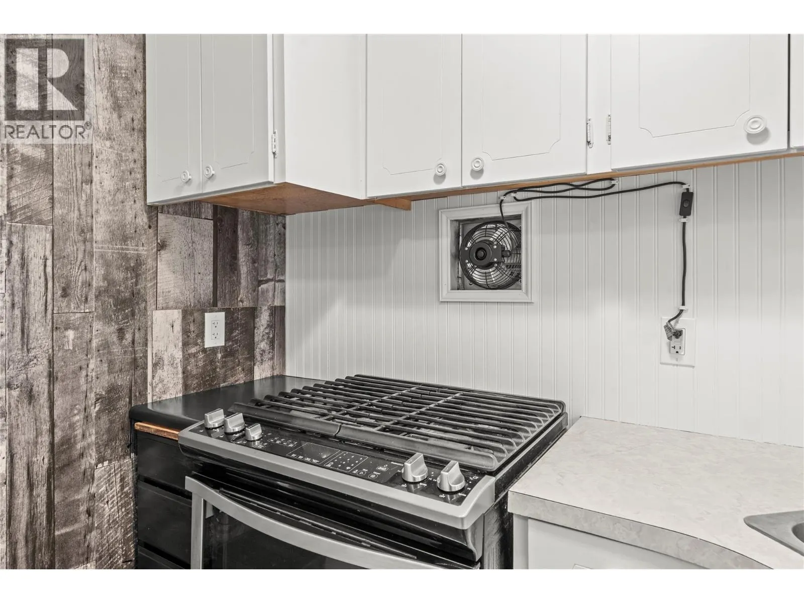 1879 Faulkner Avenue Unit# 4