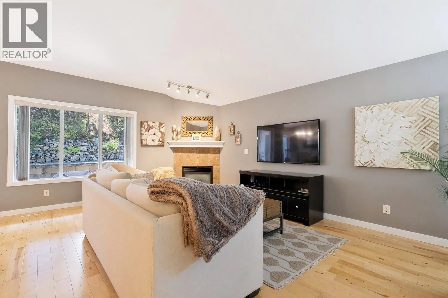 2175 Shannon Ridge Drive Unit# 5