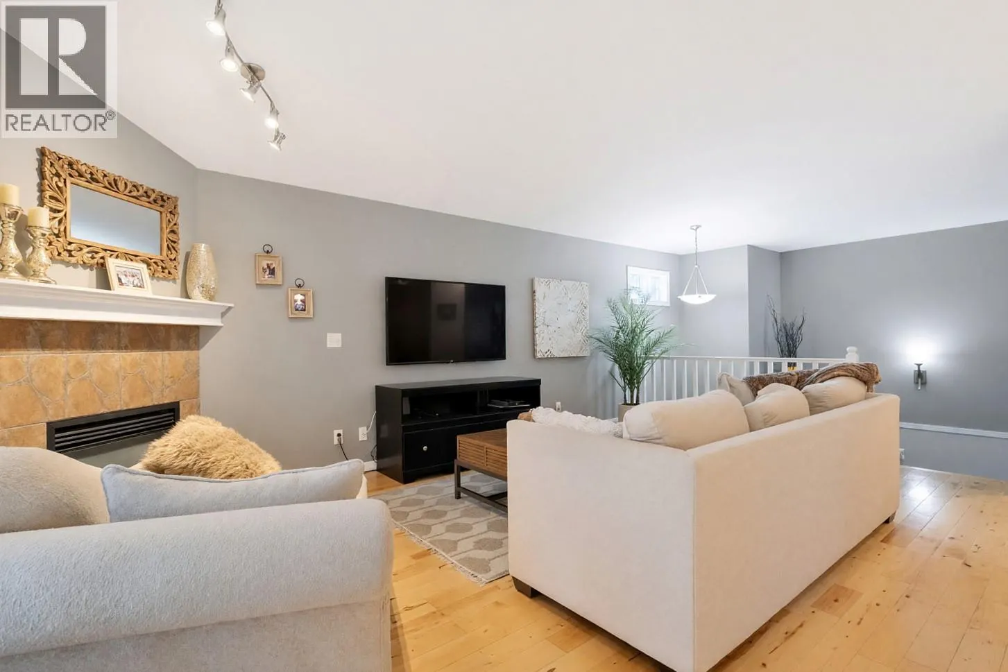 2175 Shannon Ridge Drive Unit# 5