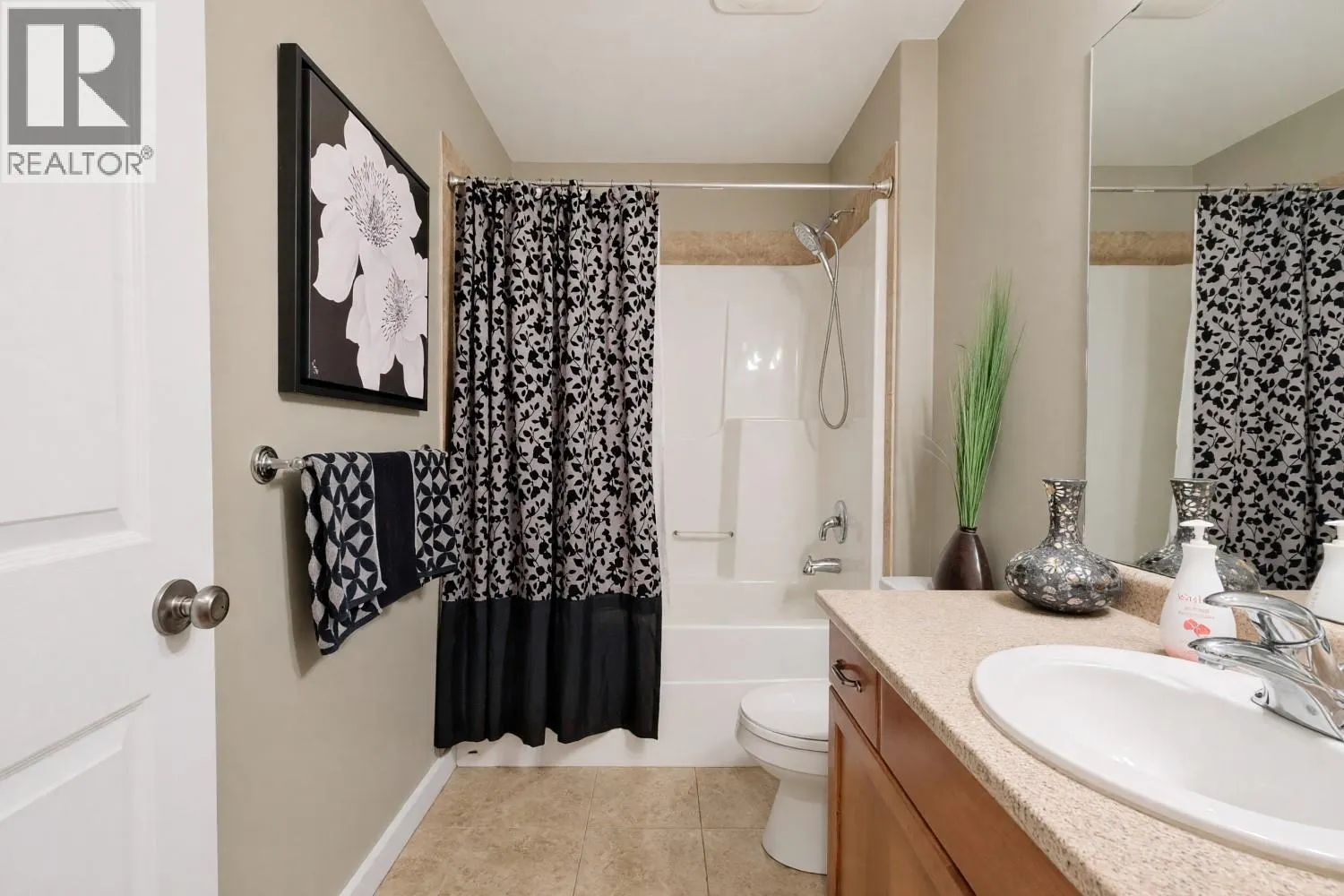 2175 Shannon Ridge Drive Unit# 5