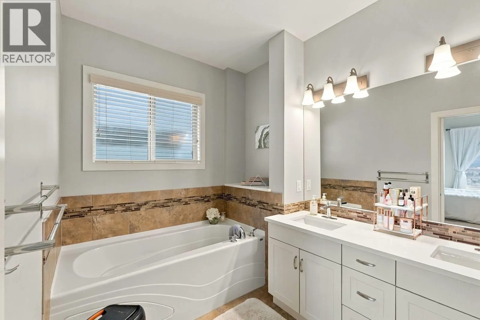 2421 Glacier Court Unit# 6