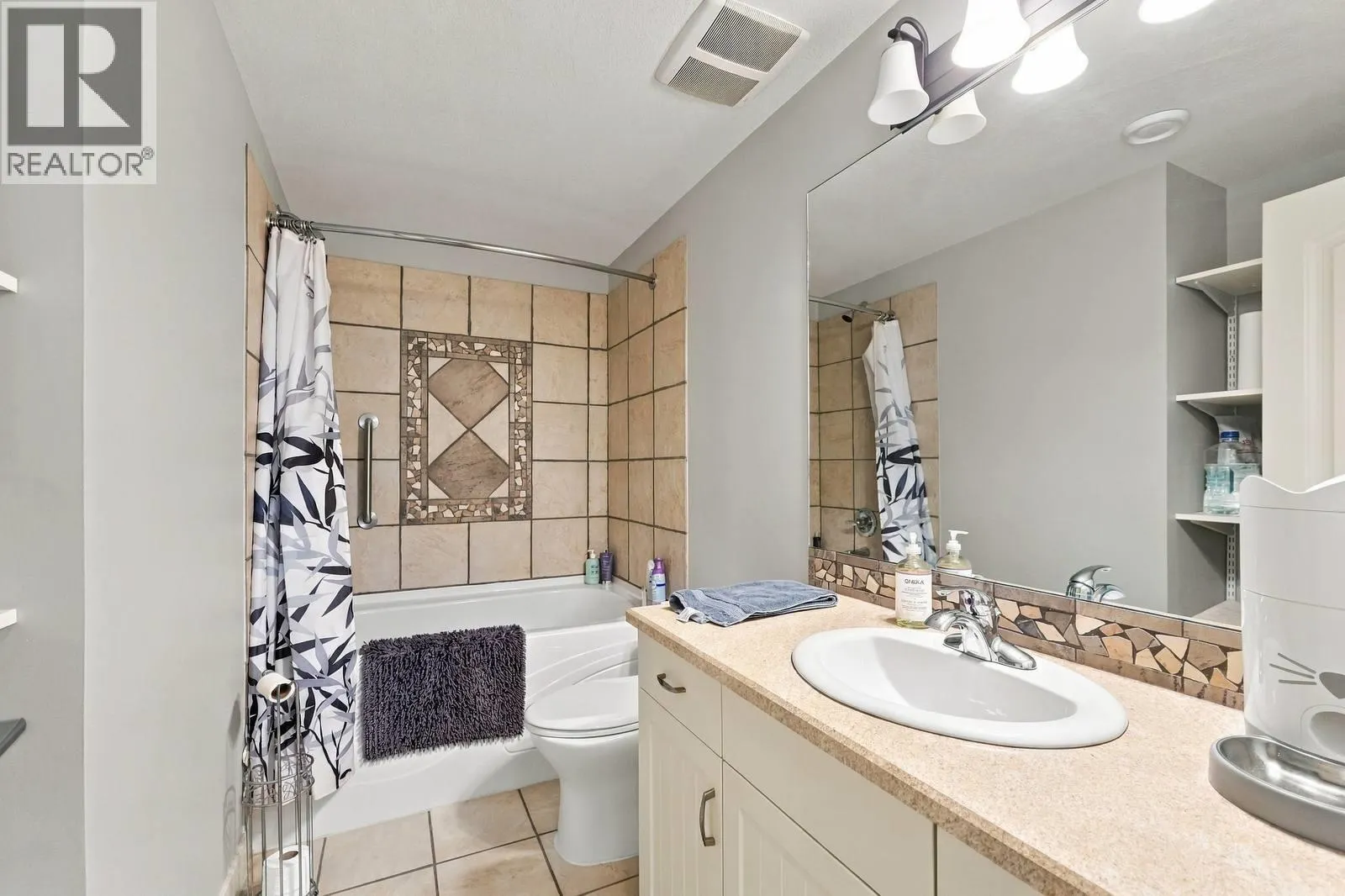2421 Glacier Court Unit# 6