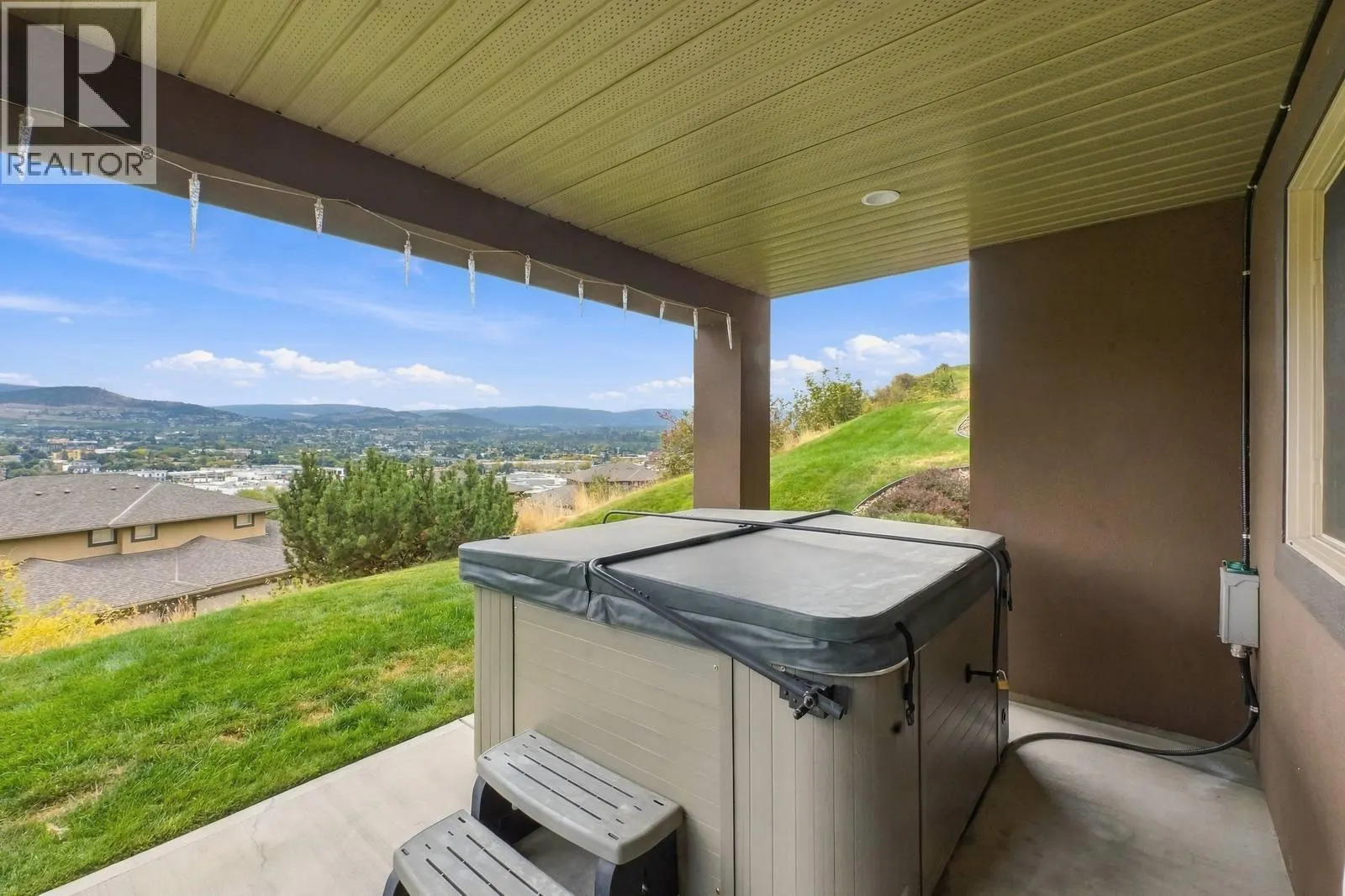 2421 Glacier Court Unit# 6