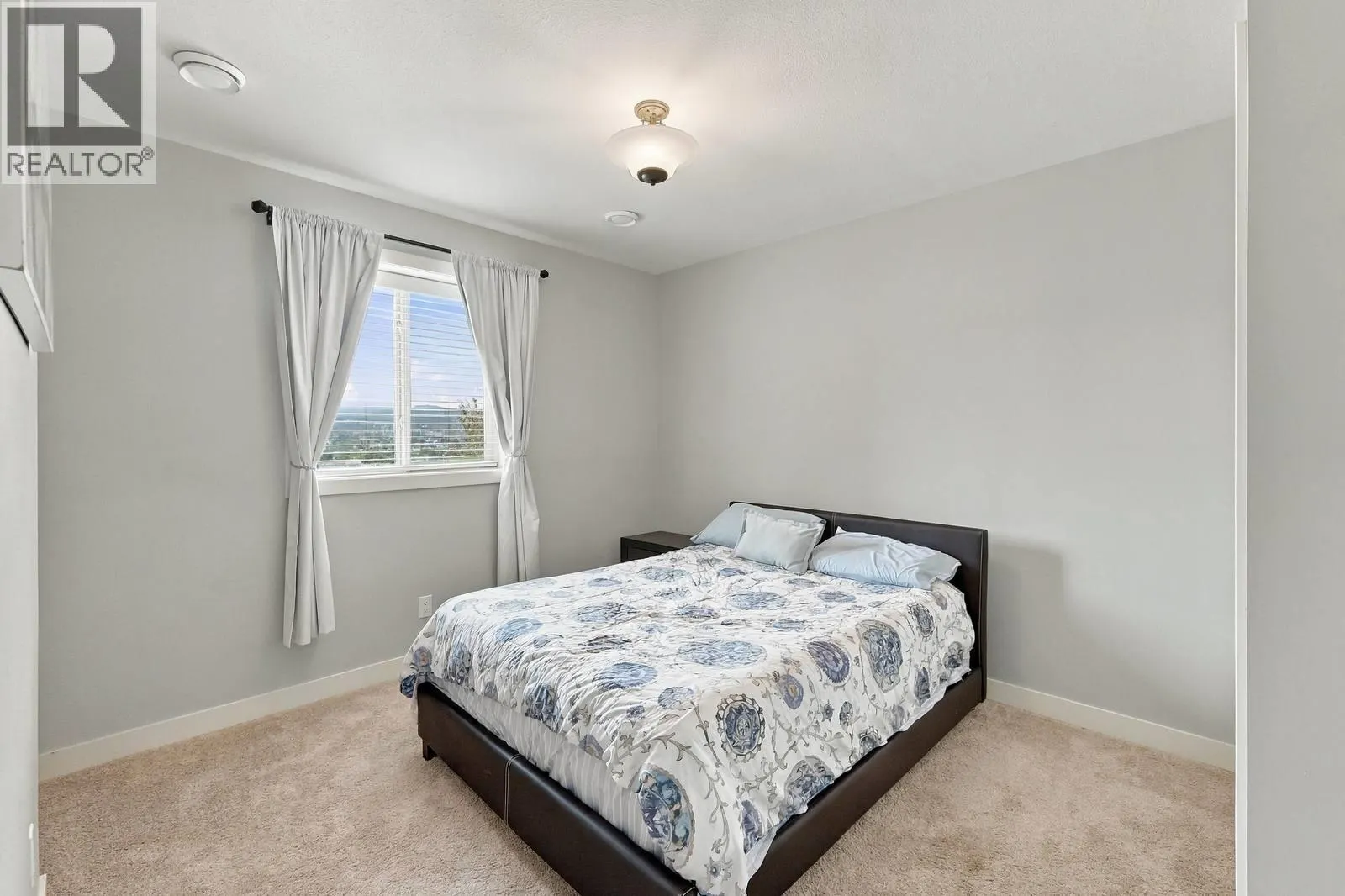 2421 Glacier Court Unit# 6