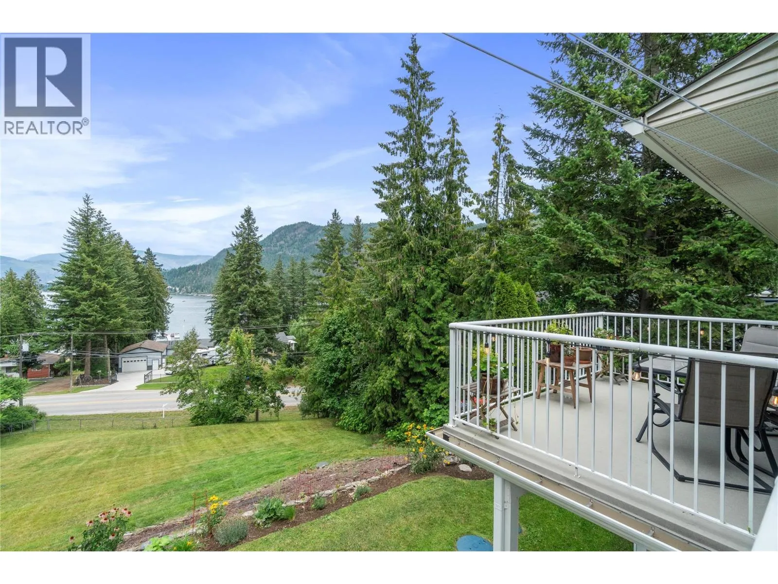 2662 Blind Bay Road