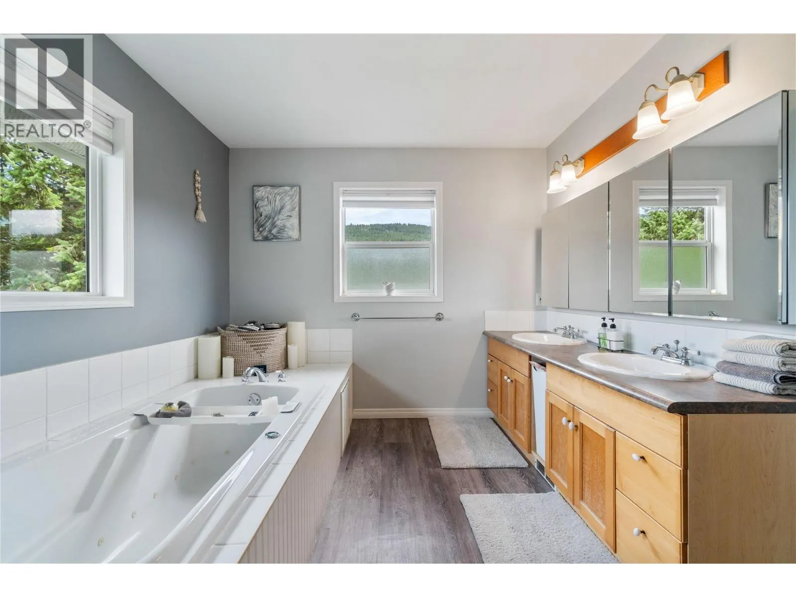 2662 Blind Bay Road