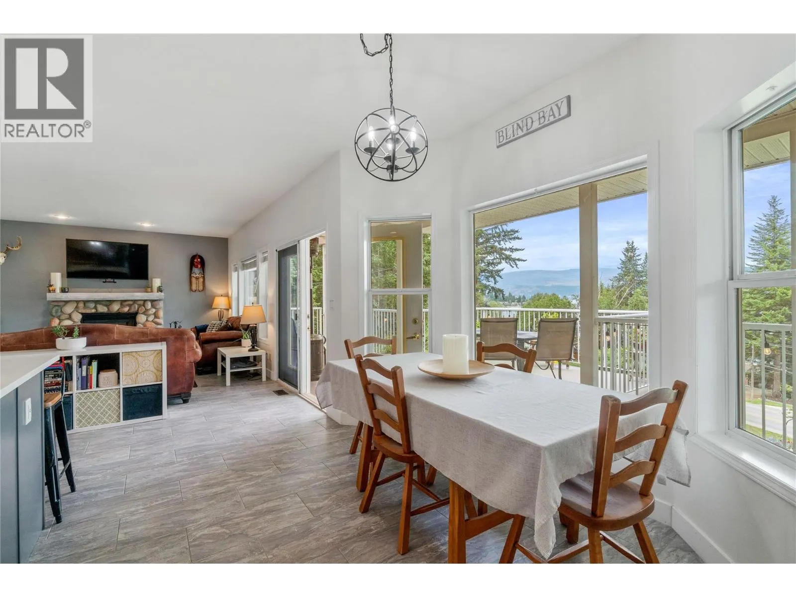 2662 Blind Bay Road