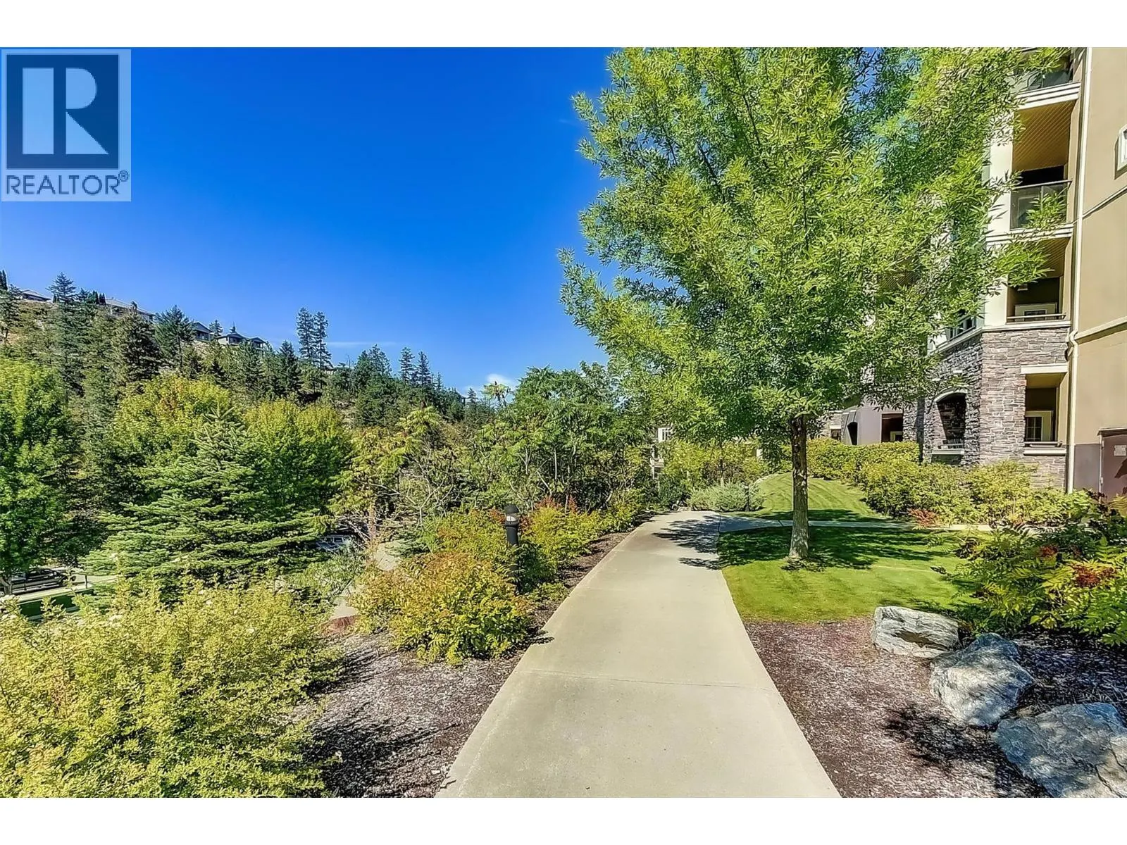 1875 Country Club Drive Unit# 1417 Lot# 60
