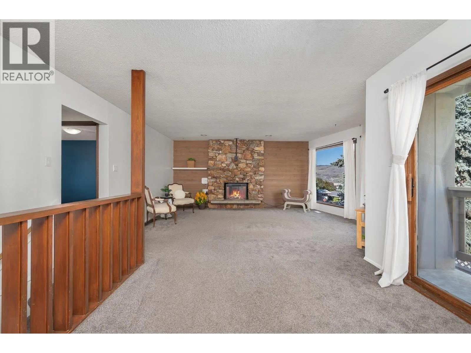 1604 39A Avenue