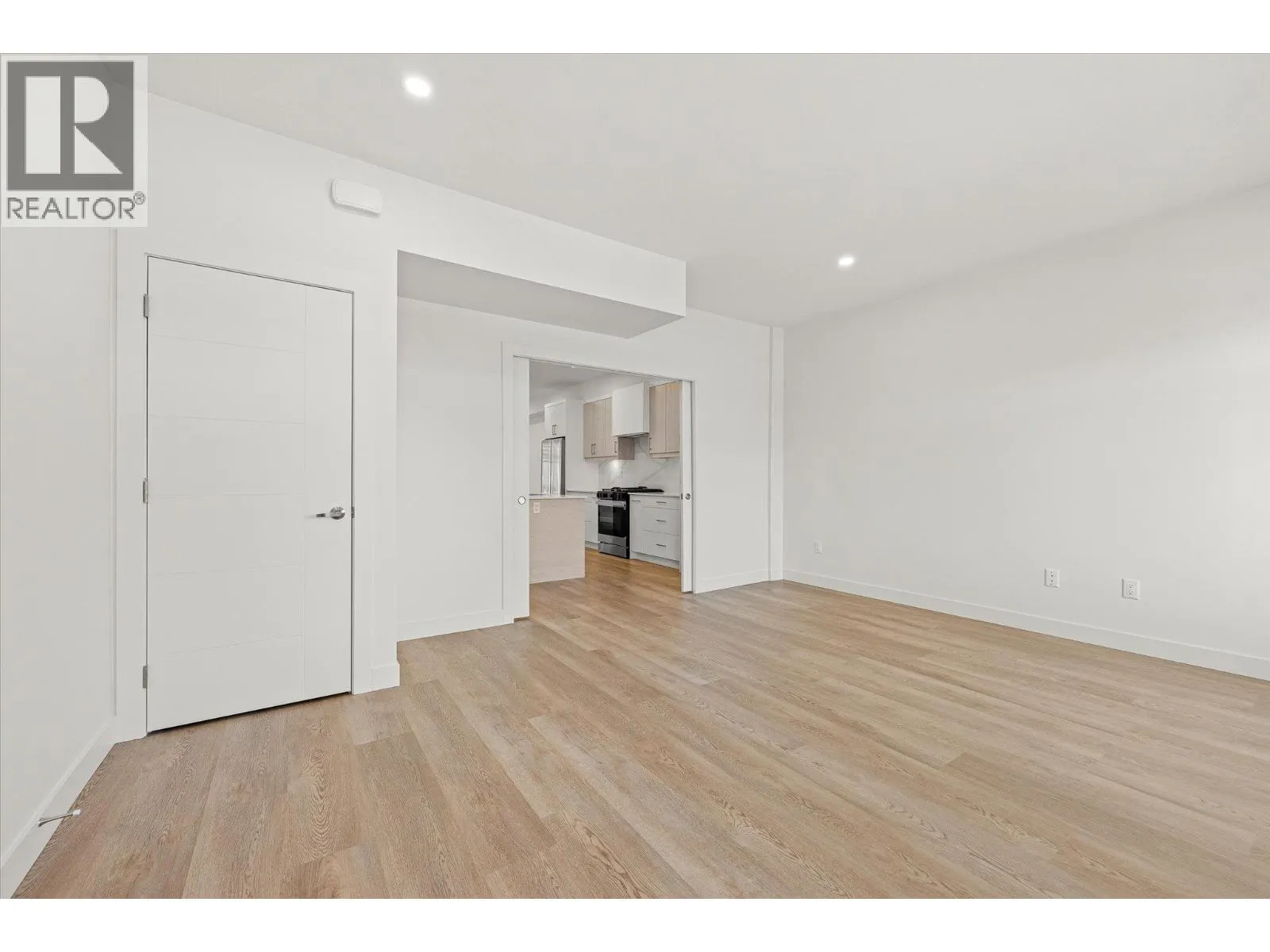 5300 Main Street Unit# 117