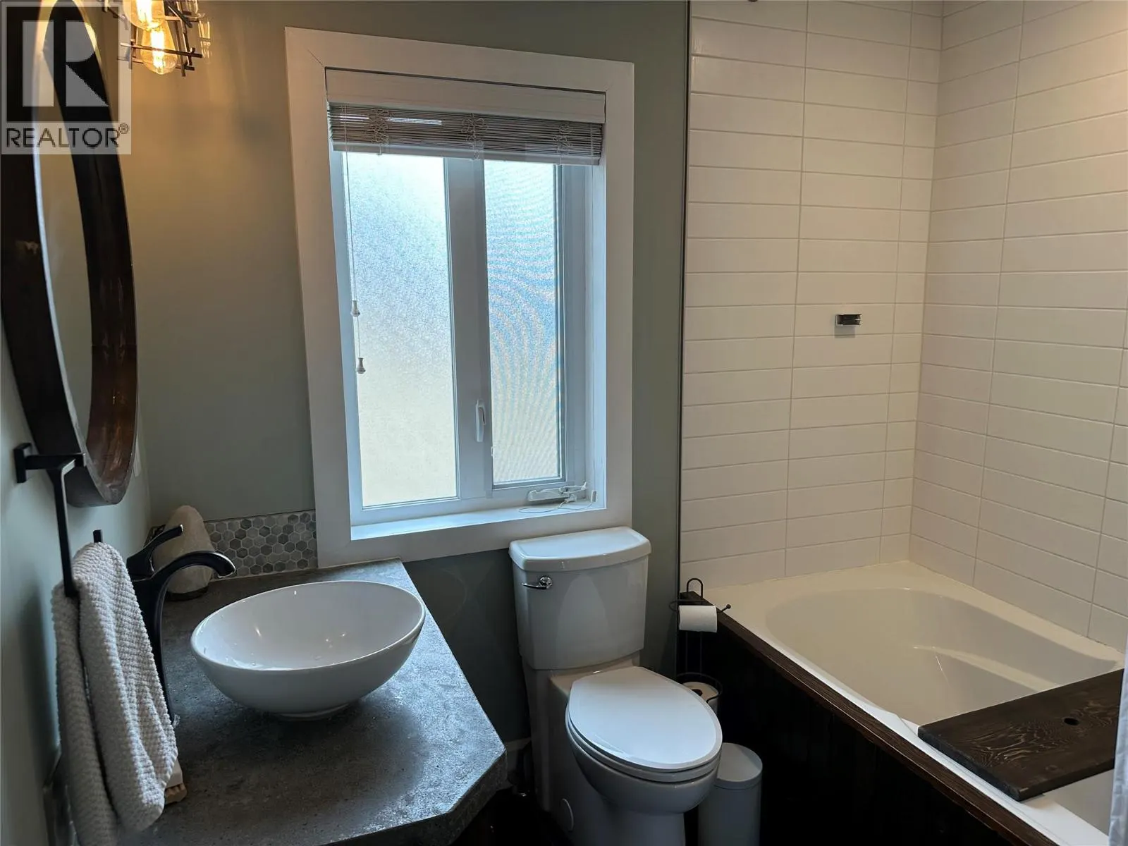 3655 Mclean Creek Road