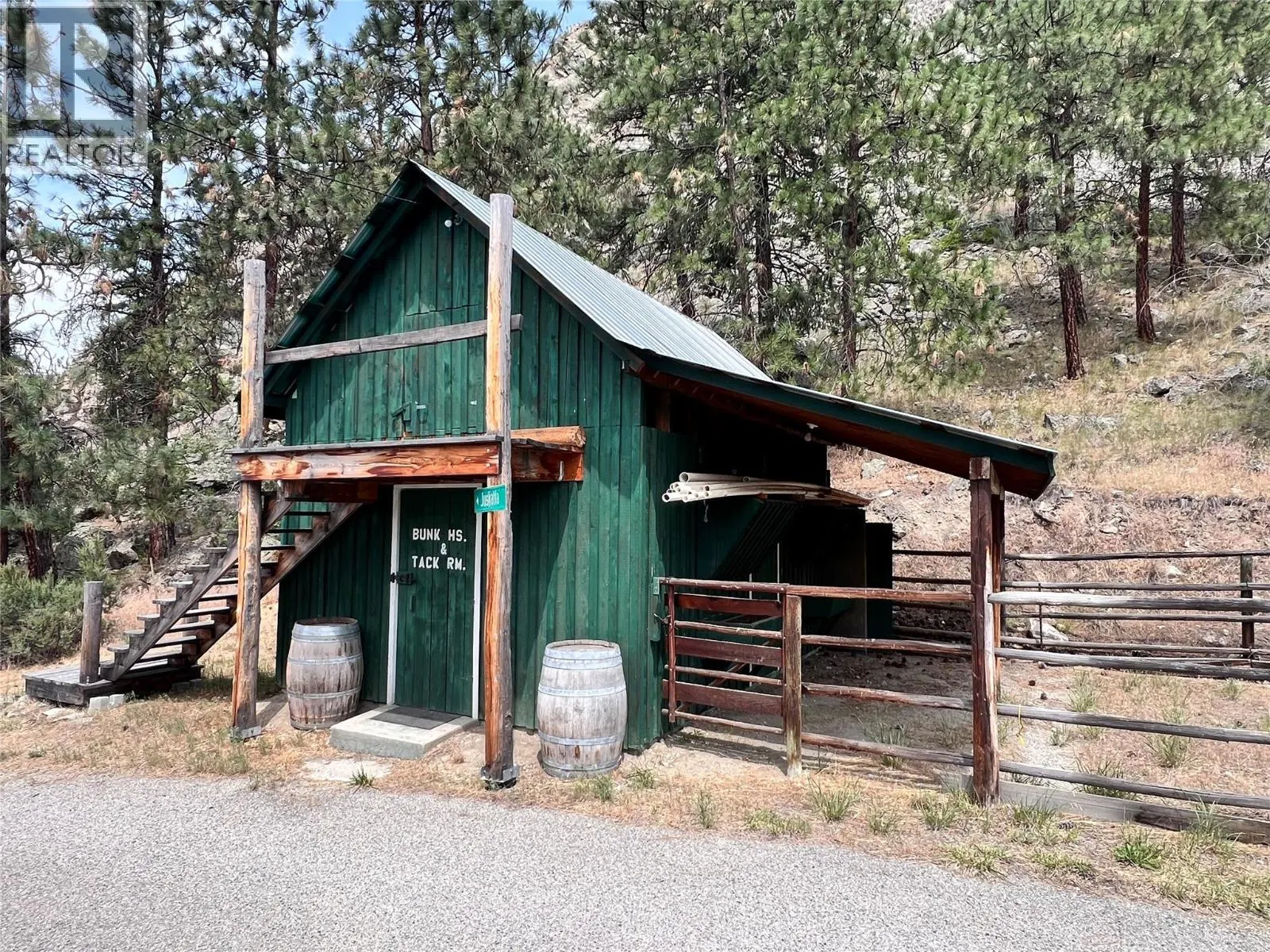 3655 Mclean Creek Road