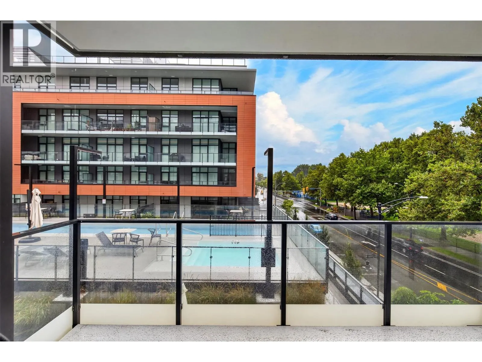 3389 Lakeshore Road Unit# 315