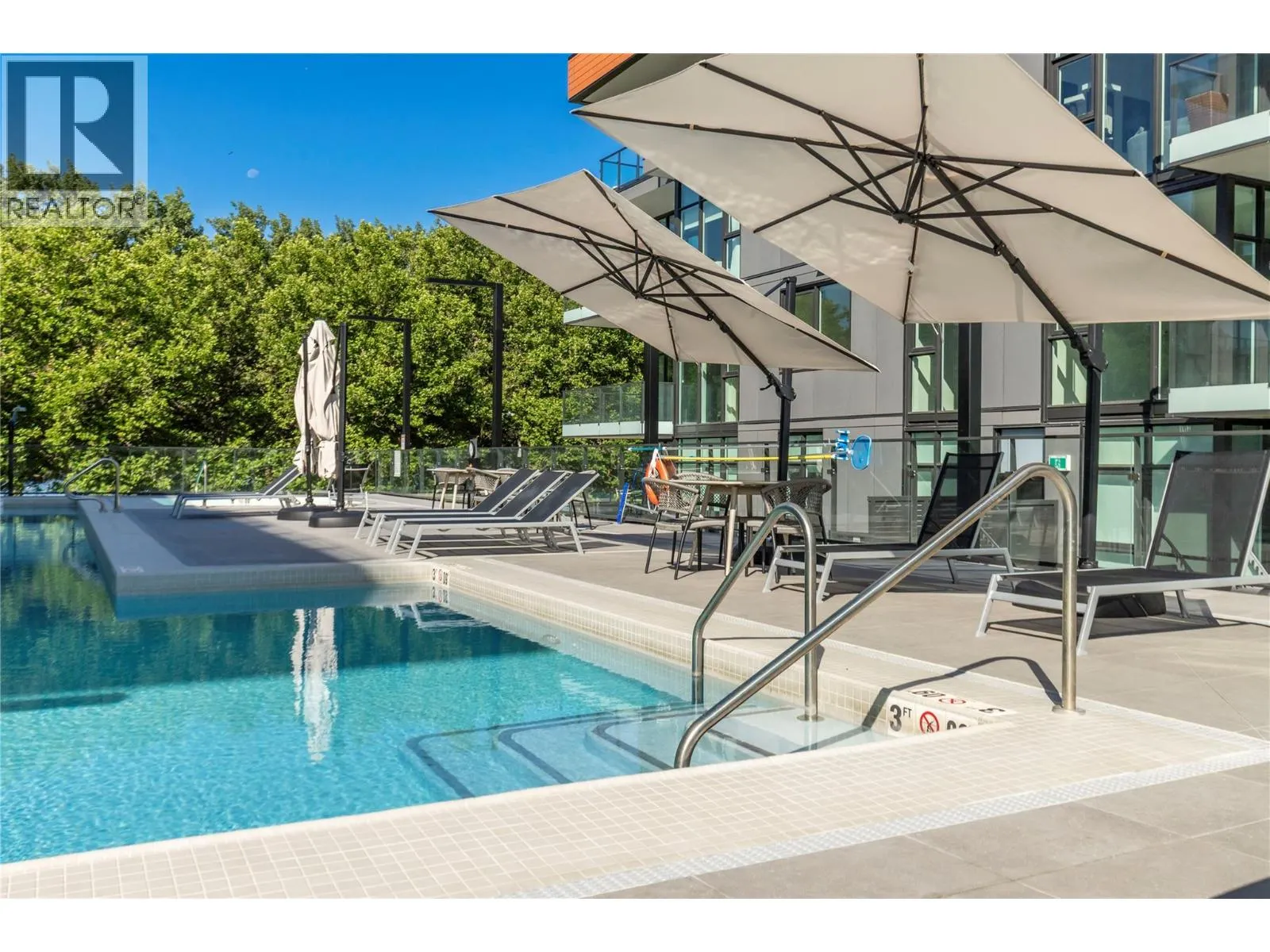 3389 Lakeshore Road Unit# 315