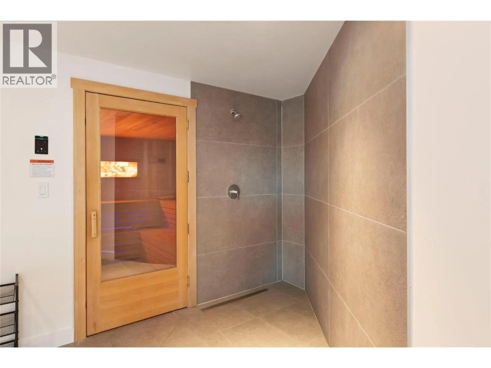 3389 Lakeshore Road Unit# 315