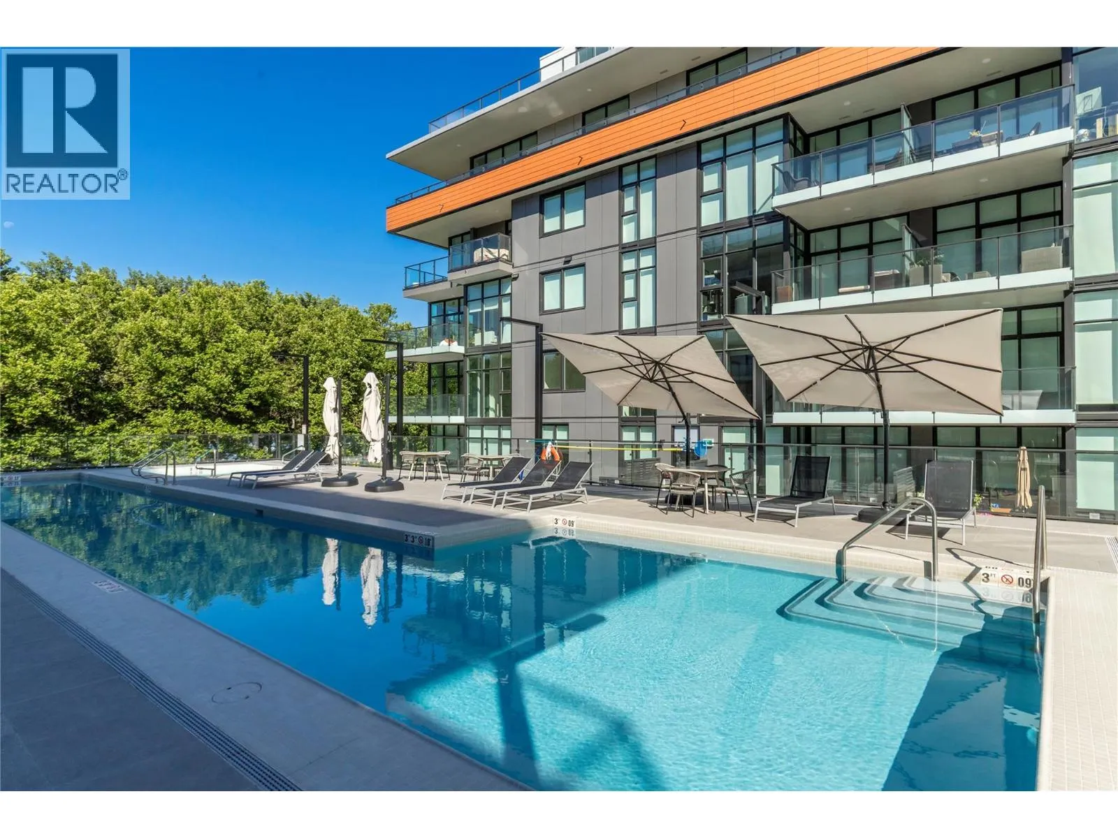 3389 Lakeshore Road Unit# 315