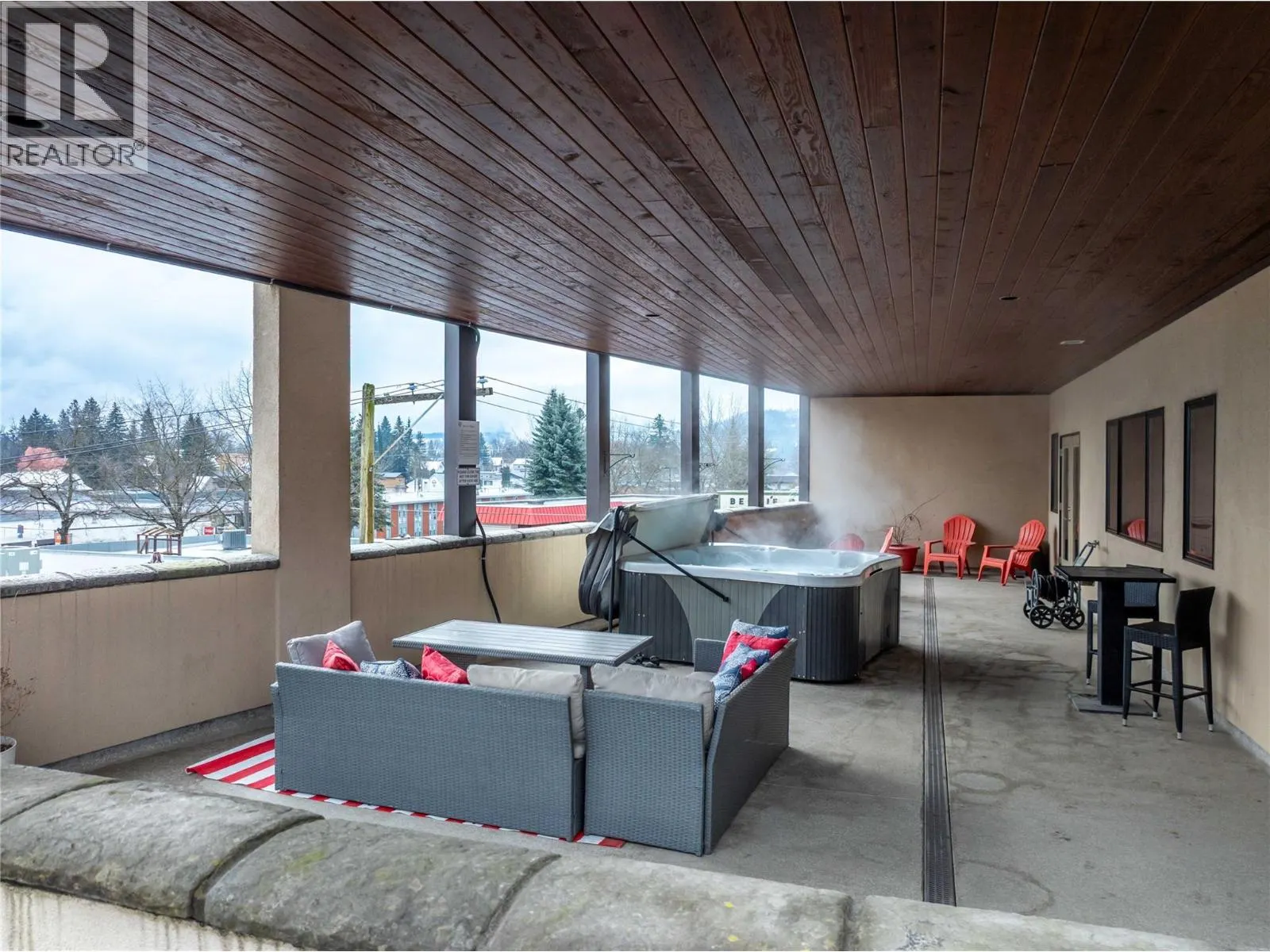 309 1 Street W Unit# 301