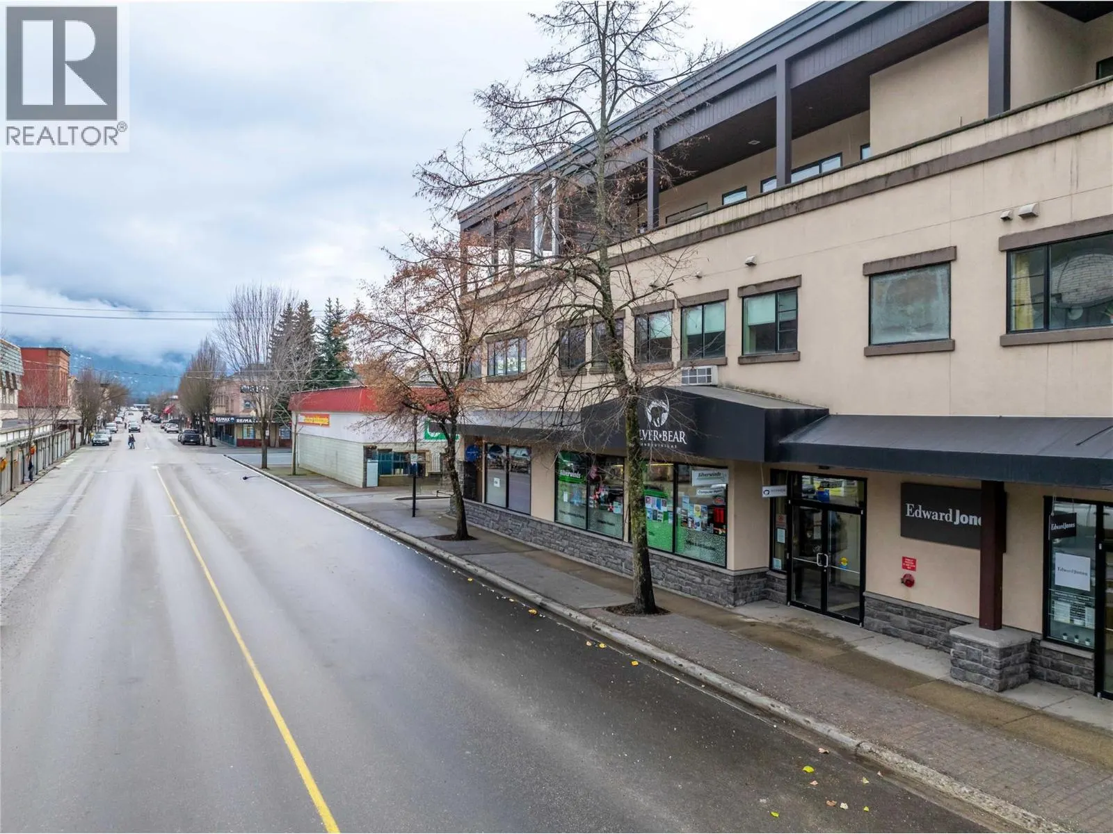 309 1 Street W Unit# 301