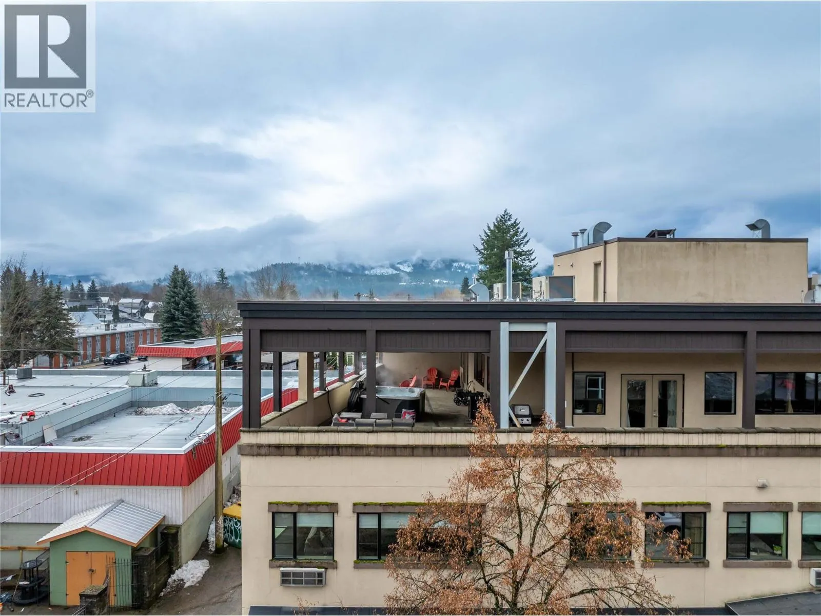 309 1 Street W Unit# 301