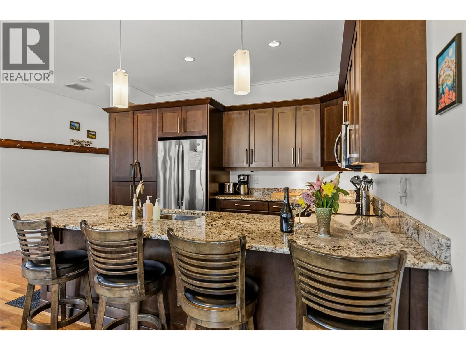 309 1 Street W Unit# 301