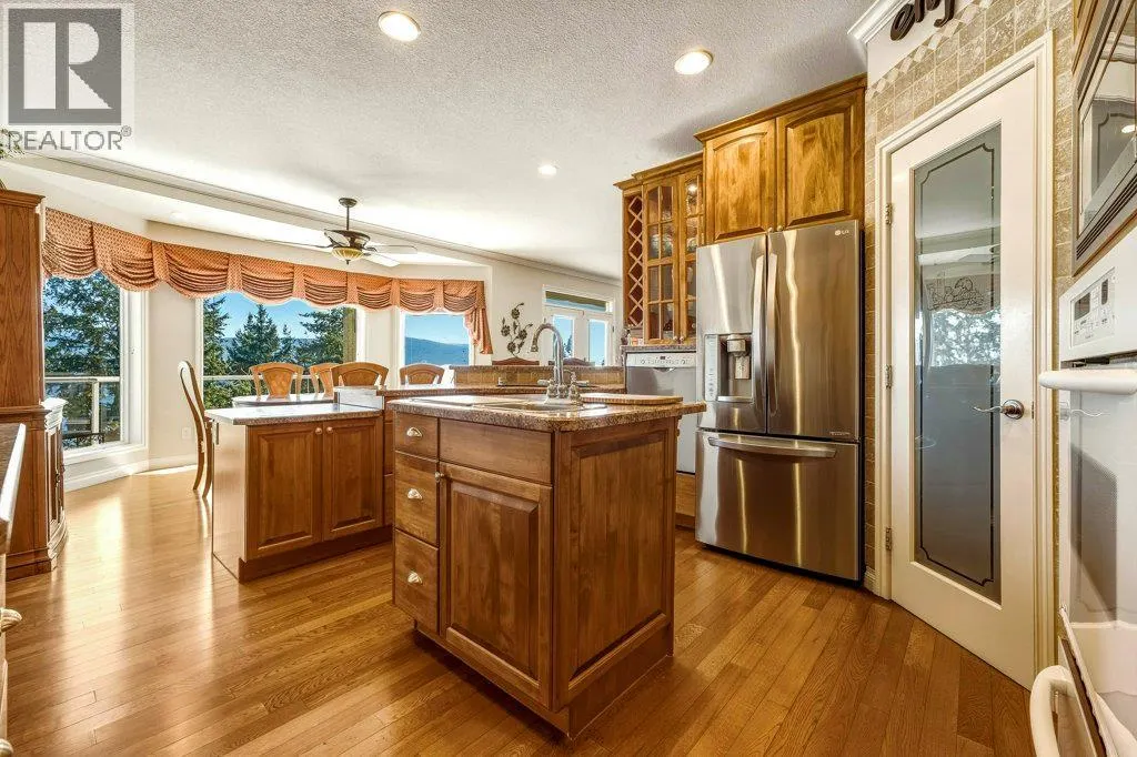 562 Mountain Drive