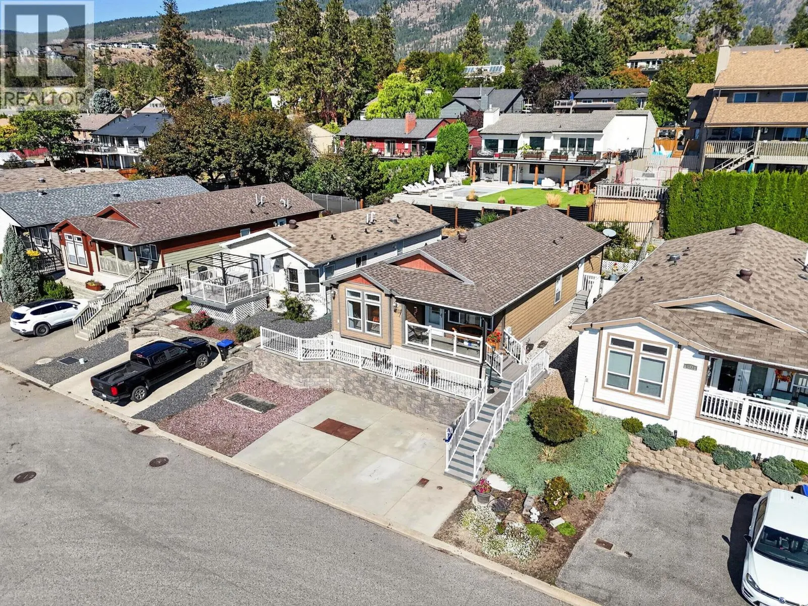 2440 Old Okanagan Highway Unit# 1311