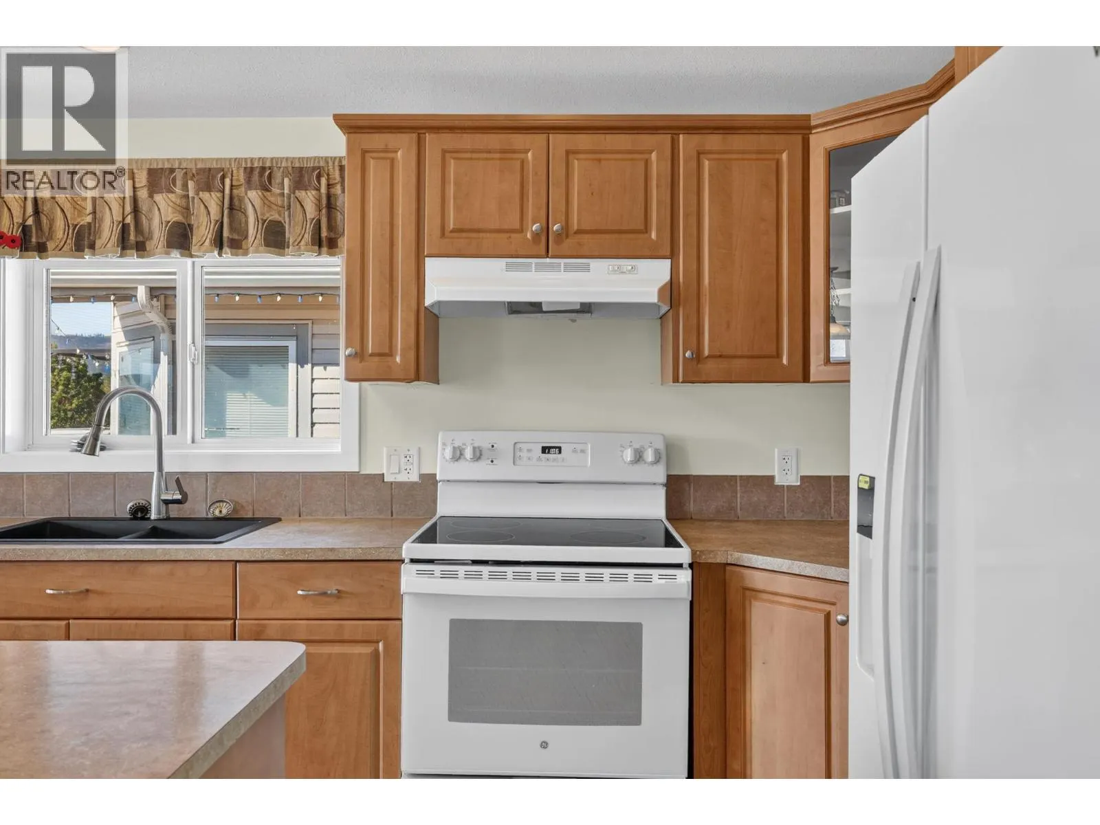2440 Old Okanagan Highway Unit# 1311