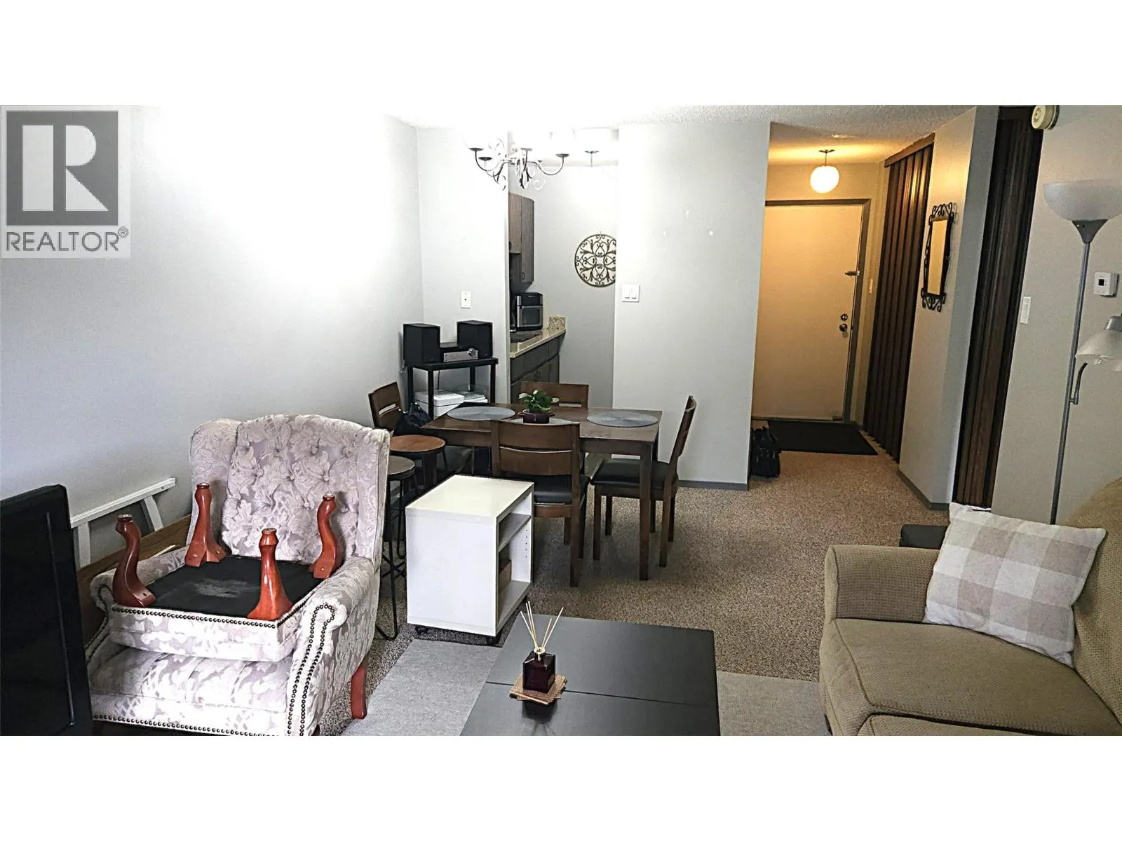 1560 Summit Drive Unit# 335