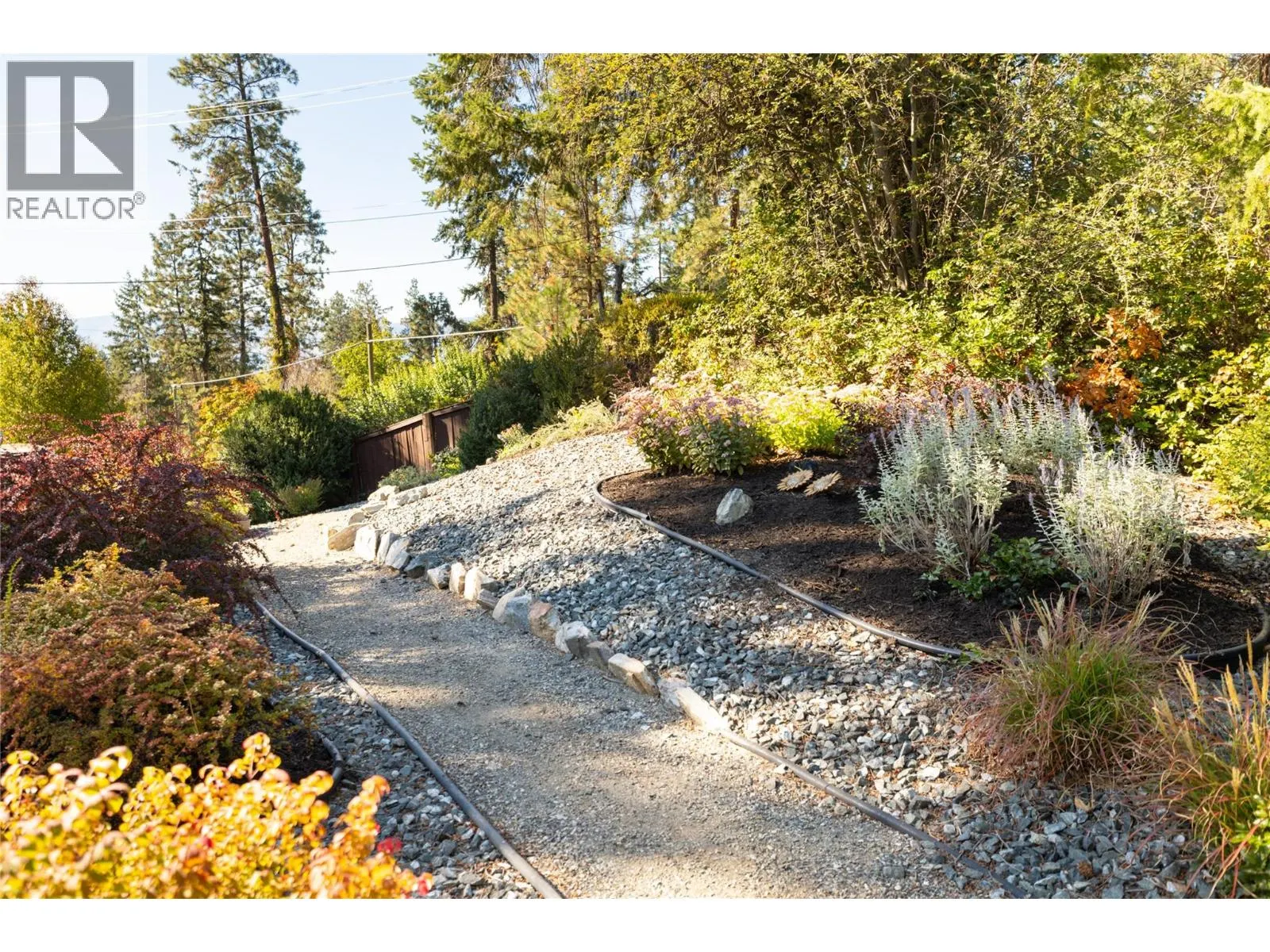 2475 Dunsmuir Road