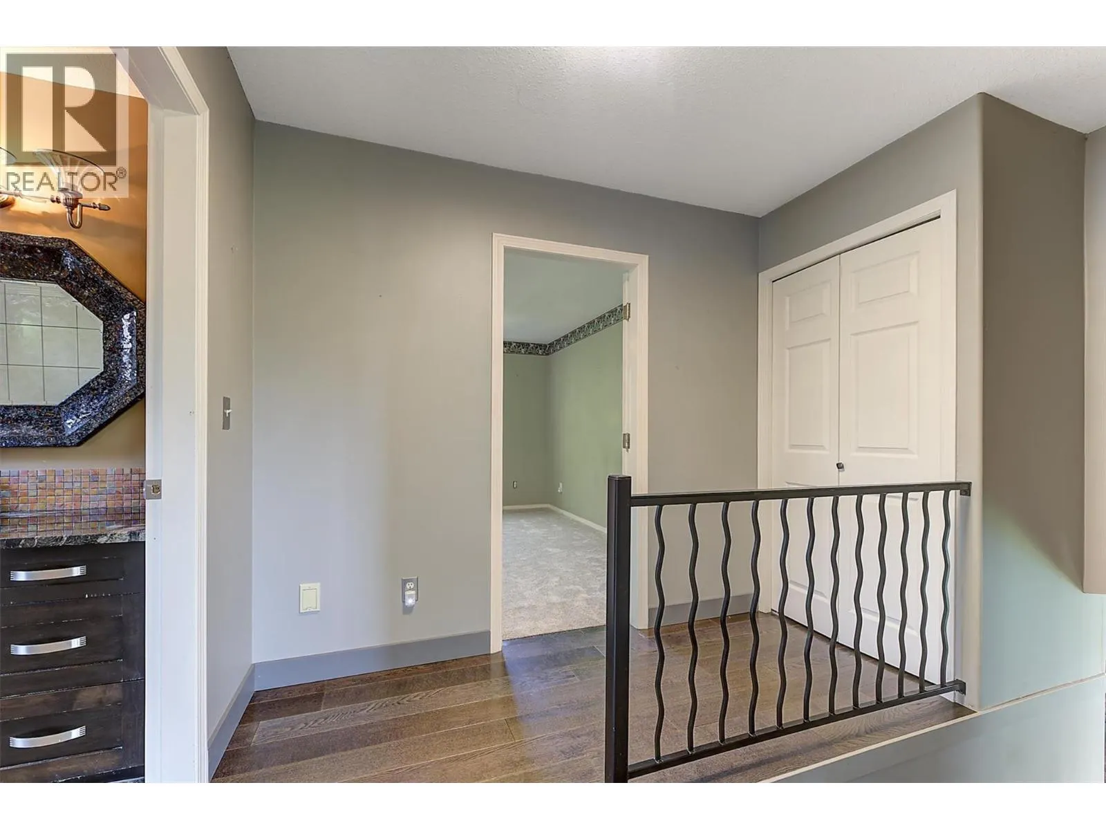 1852 Crossglen Court