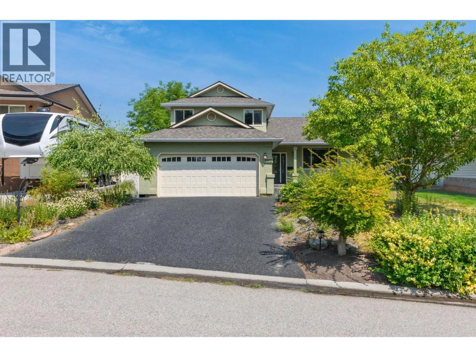 1852 Crossglen Court