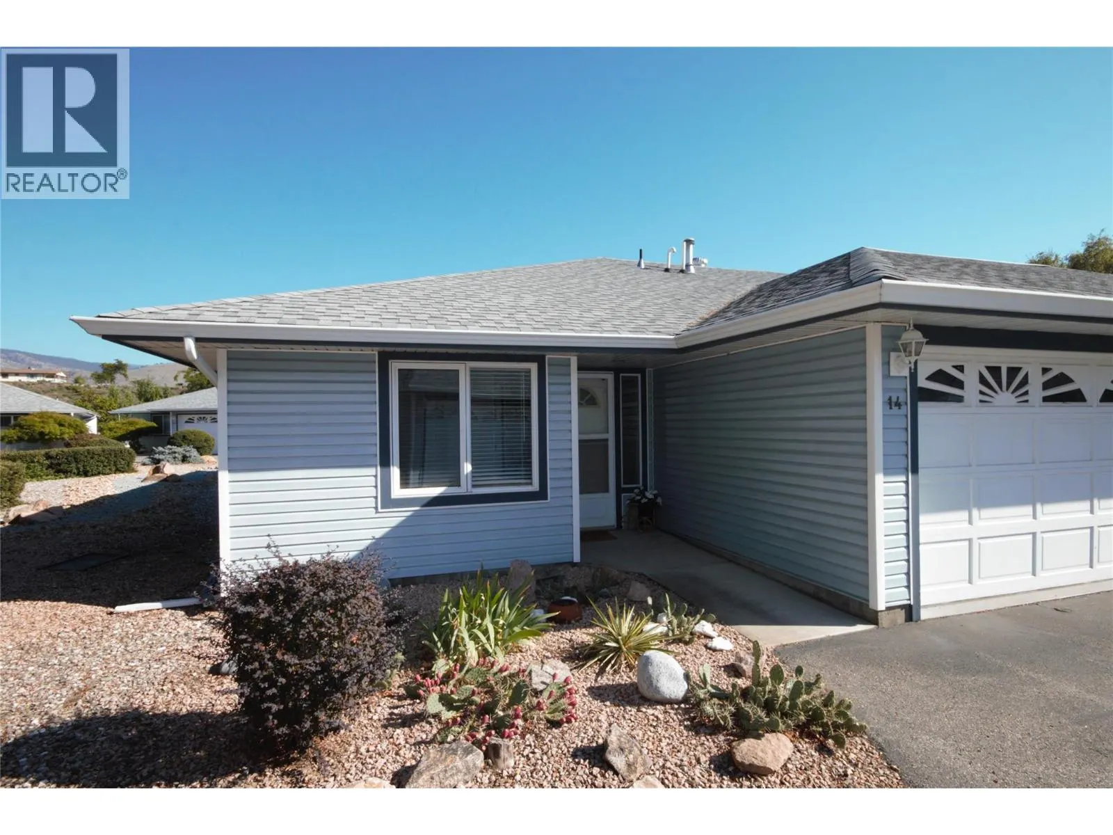 6446 MEADOWS Drive Unit# 14