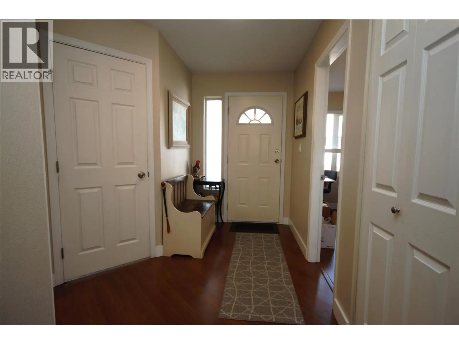 6446 MEADOWS Drive Unit# 14