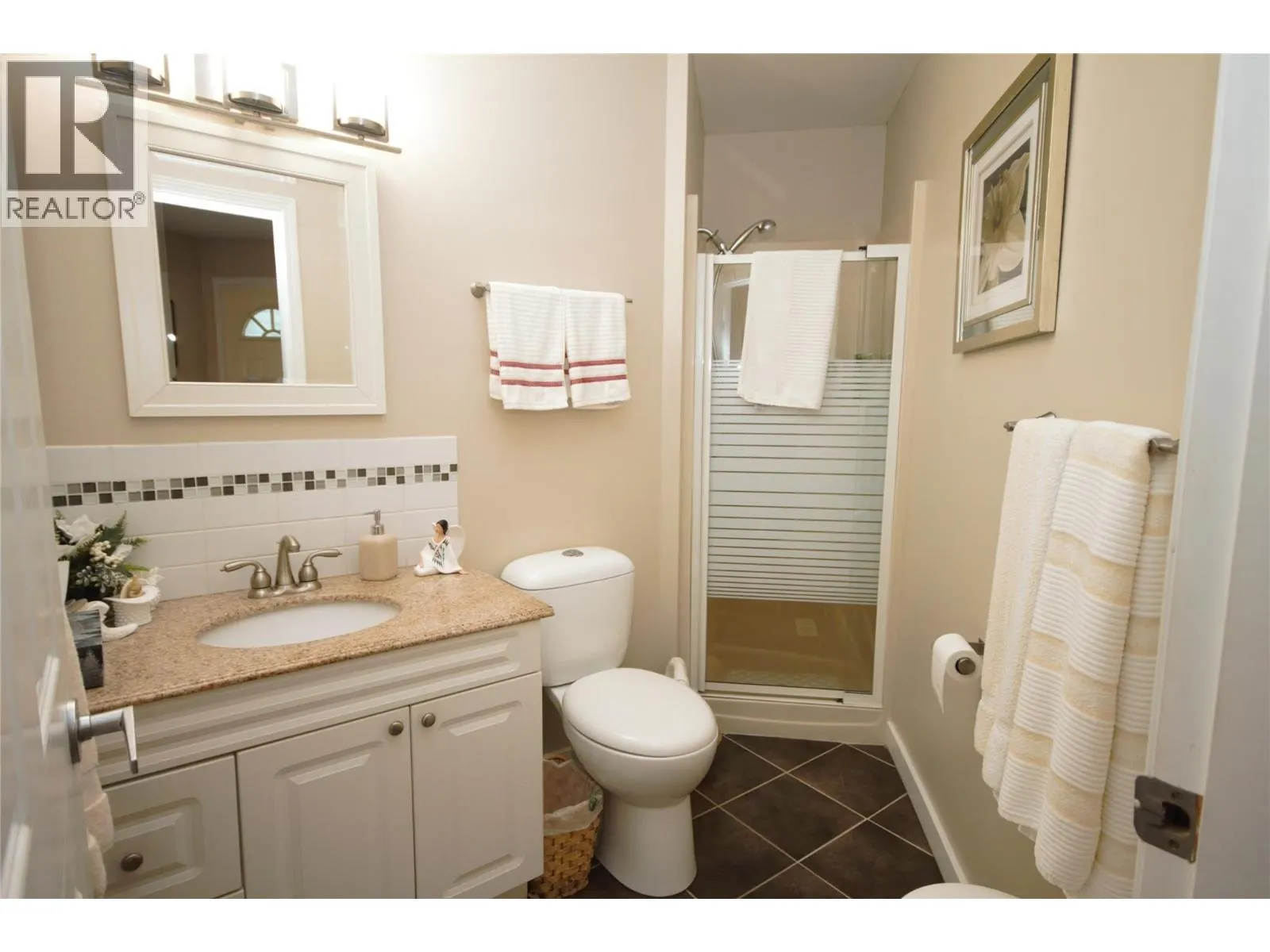 6446 MEADOWS Drive Unit# 14