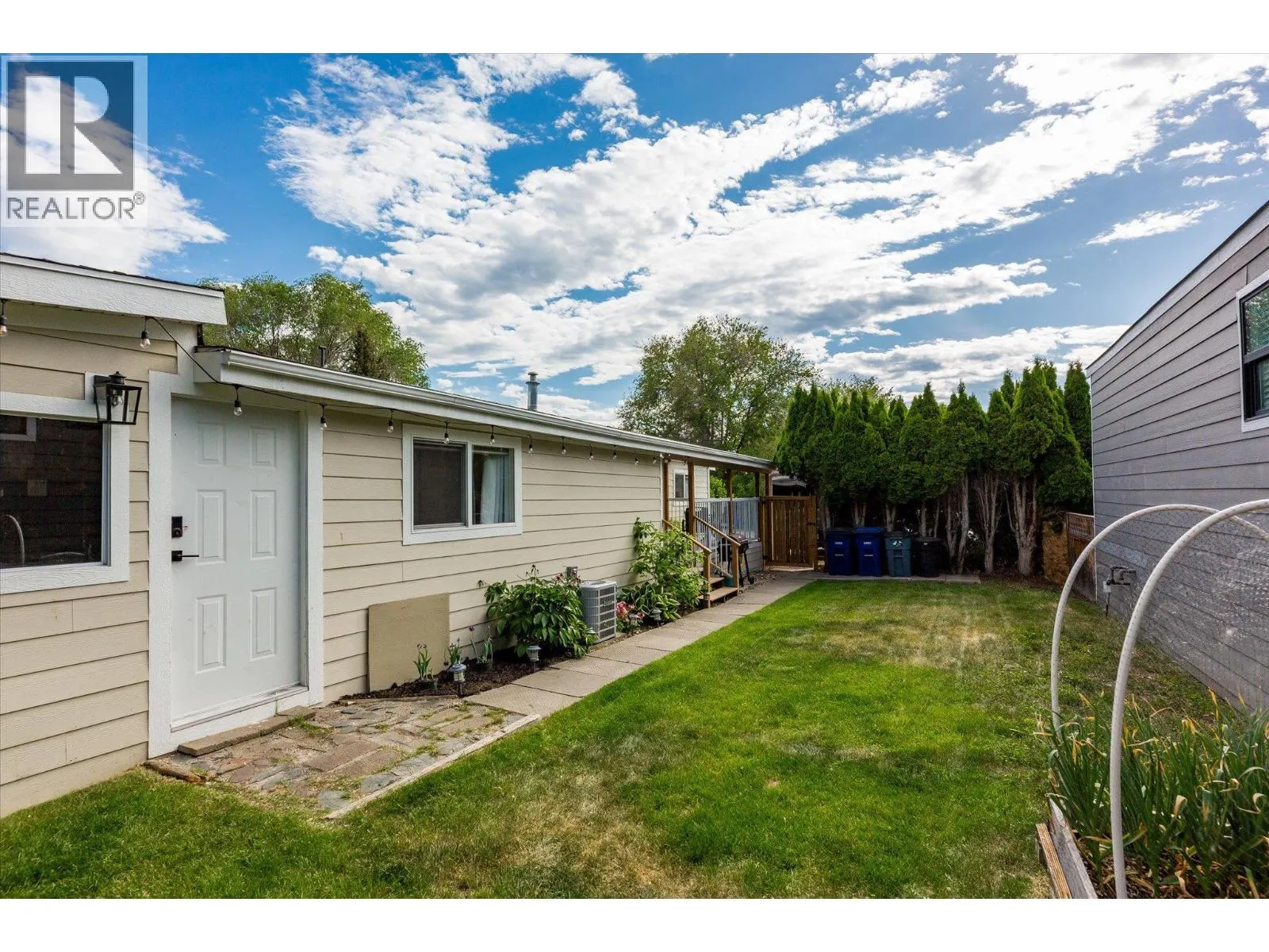 2035 Boucherie Road Unit# 95