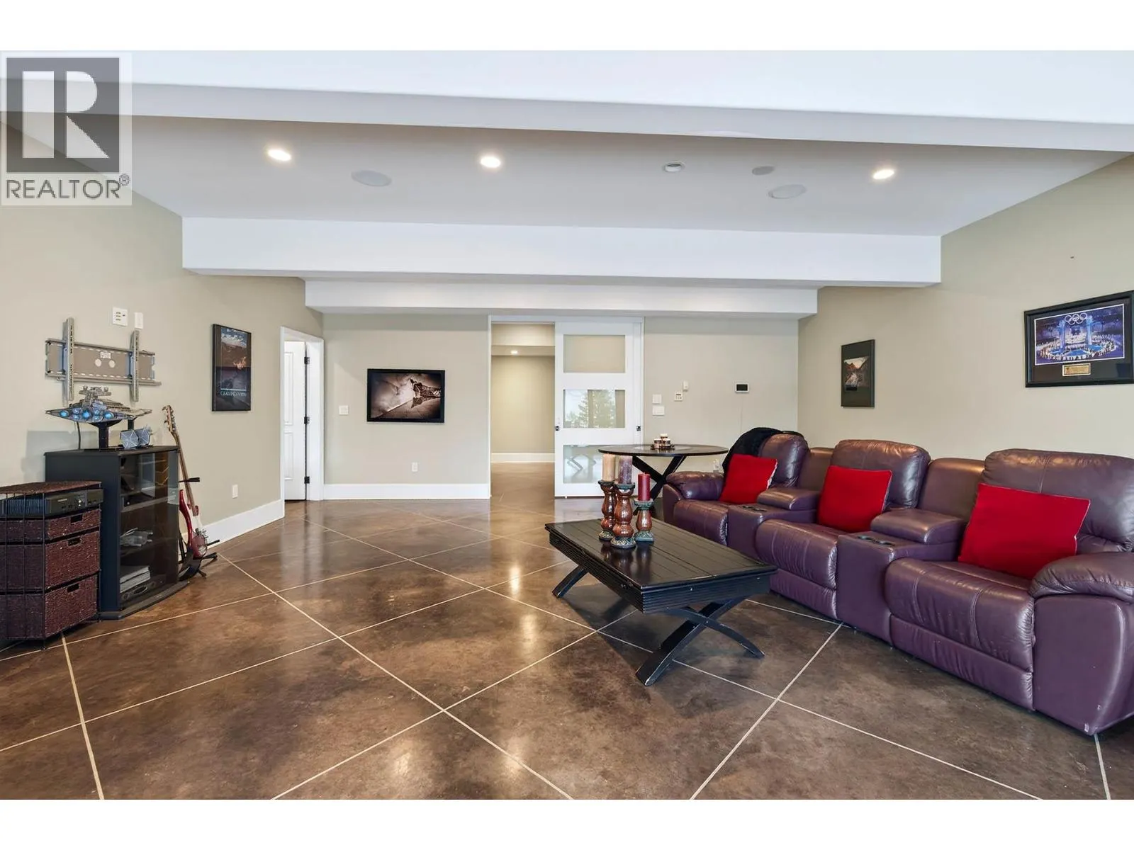 3080 Kicking Horse Drive