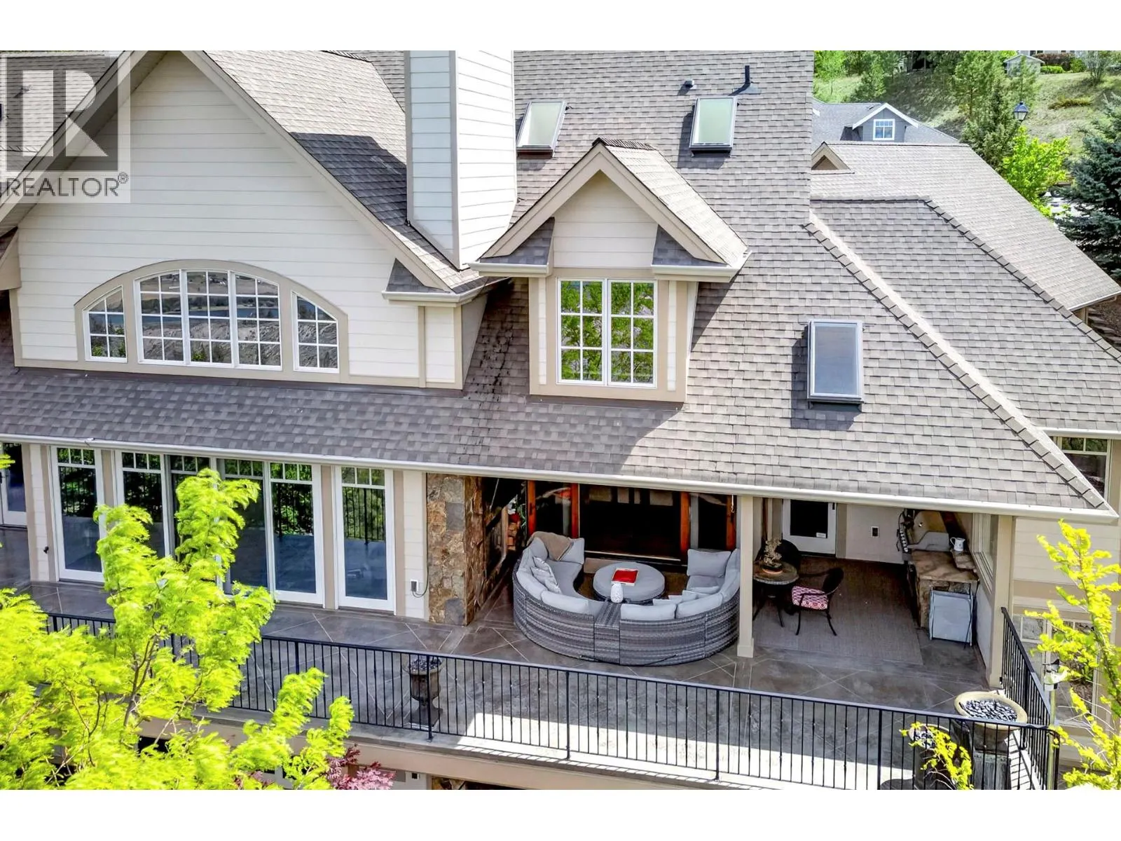 3080 Kicking Horse Drive