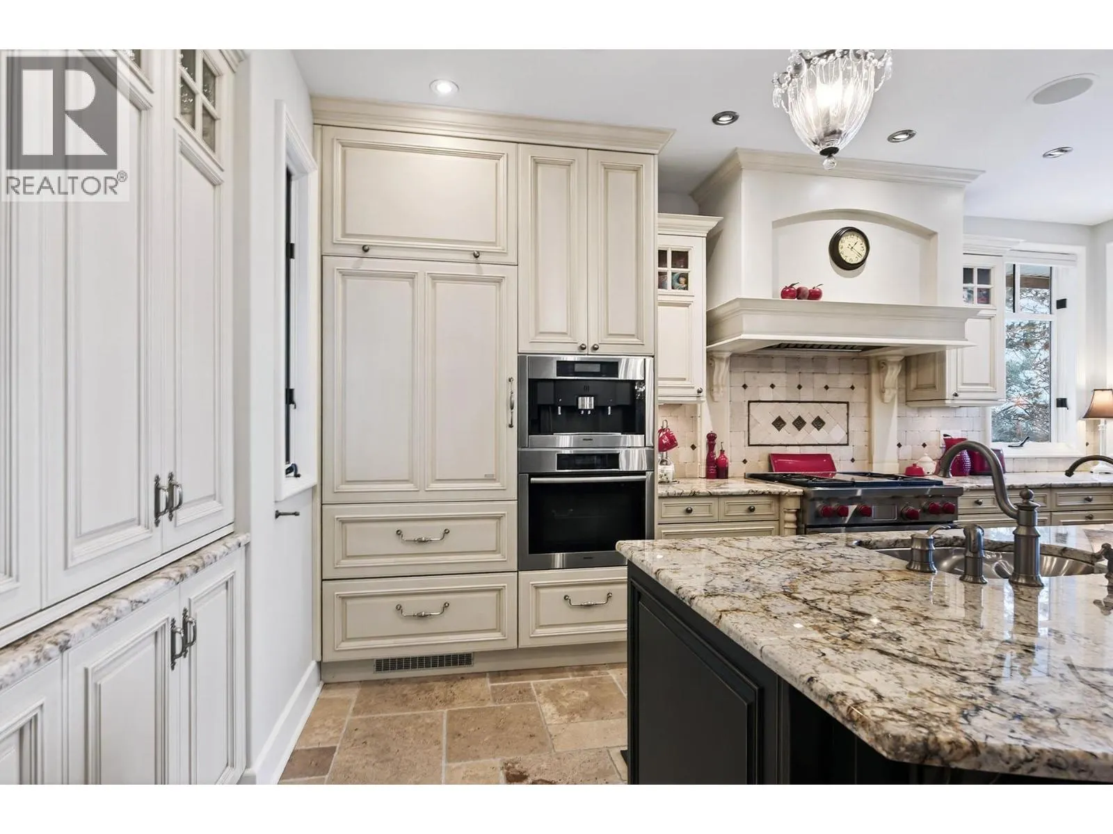 3080 Kicking Horse Drive