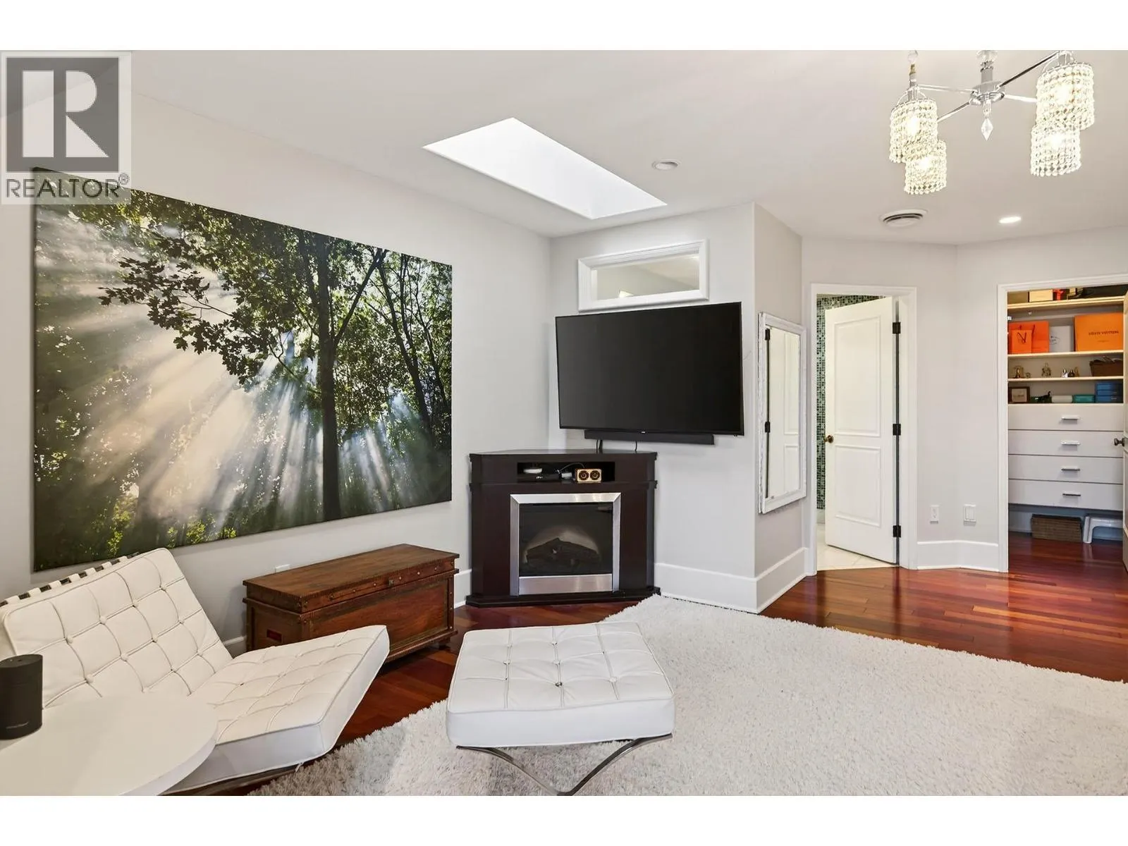 3080 Kicking Horse Drive