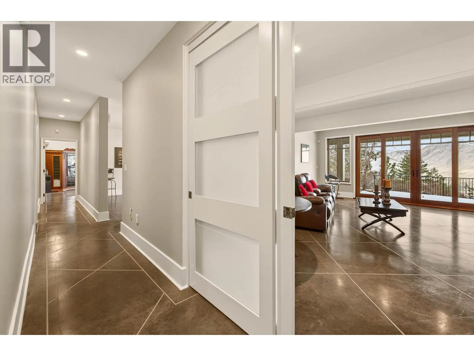 3080 Kicking Horse Drive