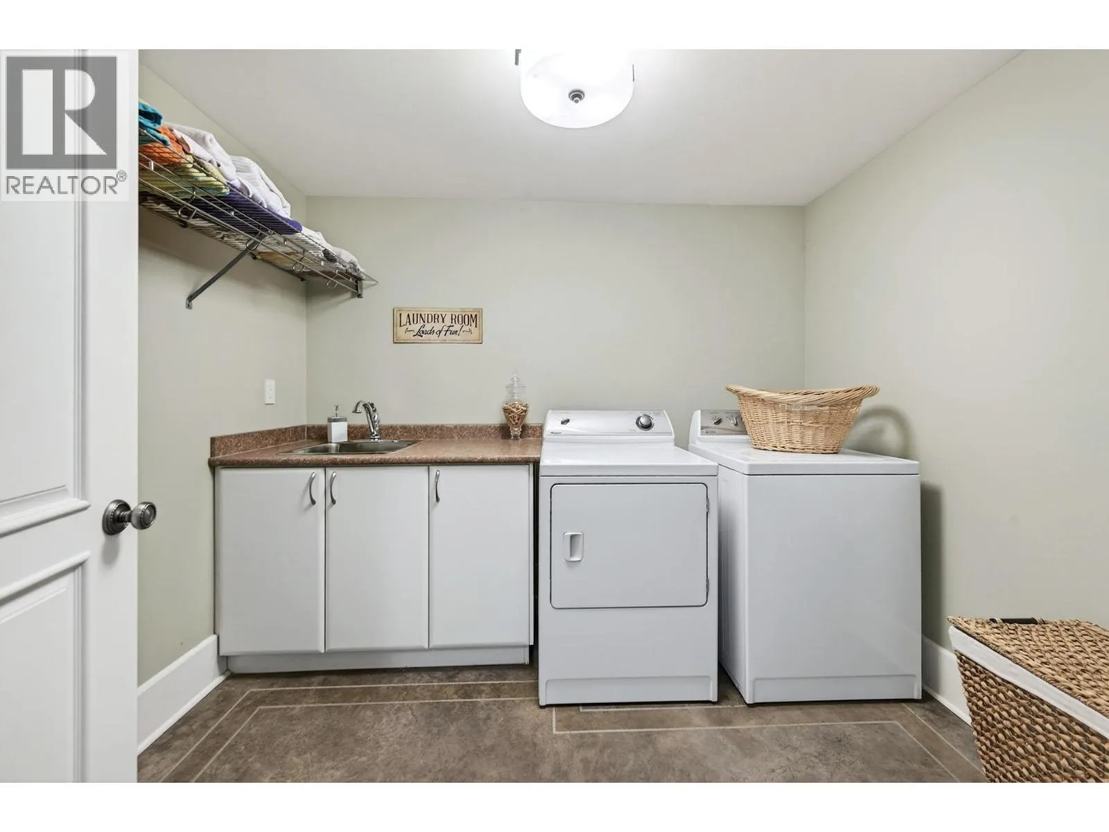3080 Kicking Horse Drive